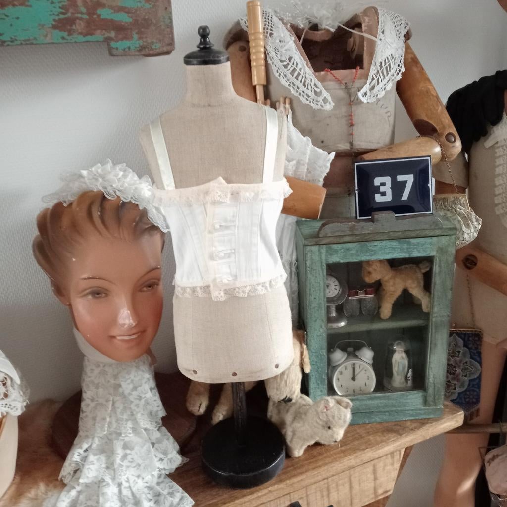 Oud paspopje, Antiek en Kunst, Curiosa en Brocante, Ophalen of Verzenden