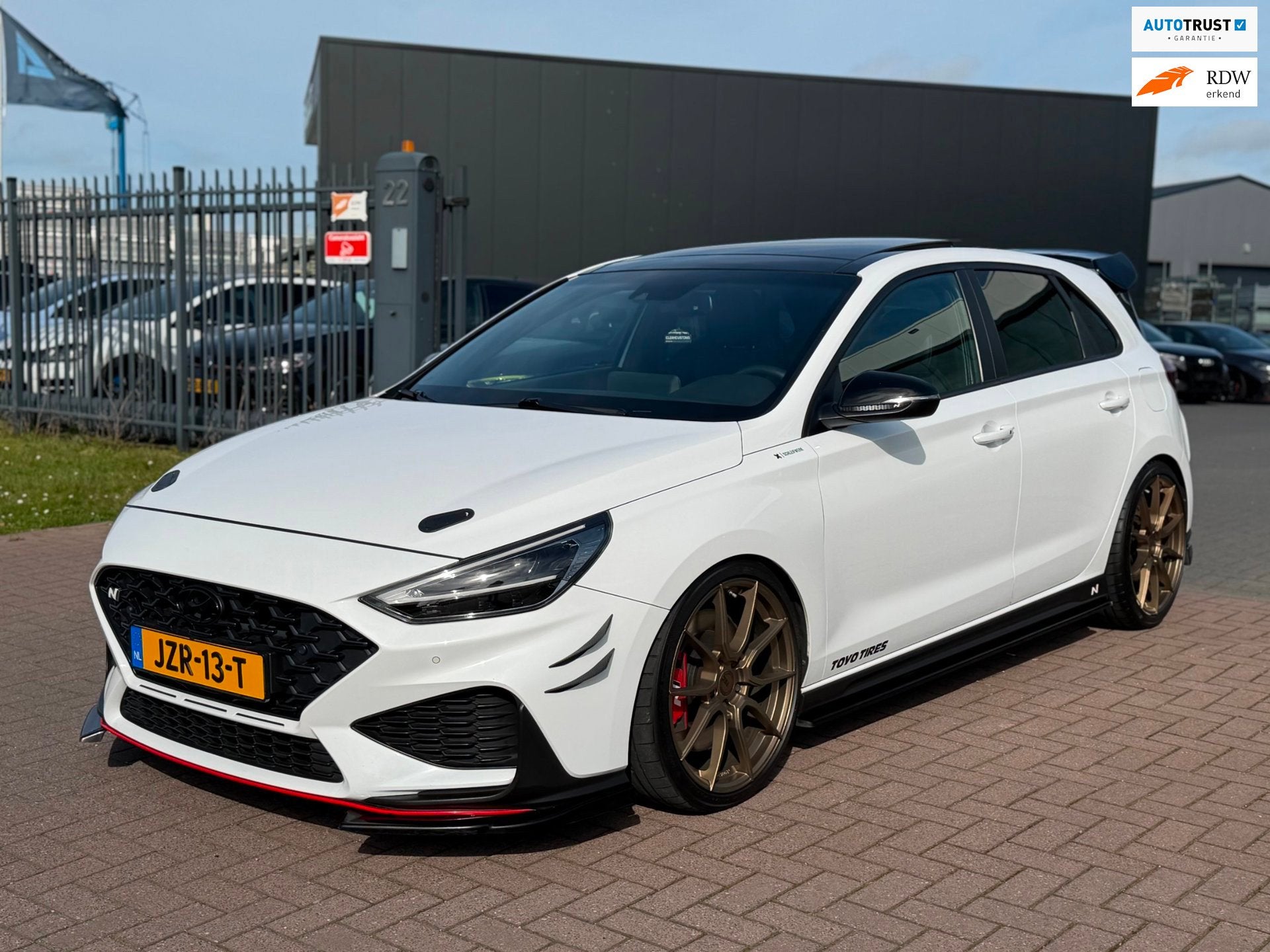 Hyundai I30 2.0 i30N 2021 280PK Automaat Wit Pano Dealer Ond, Auto's, 1998 cc, Gebruikt, 4 cilinders, 700 kg