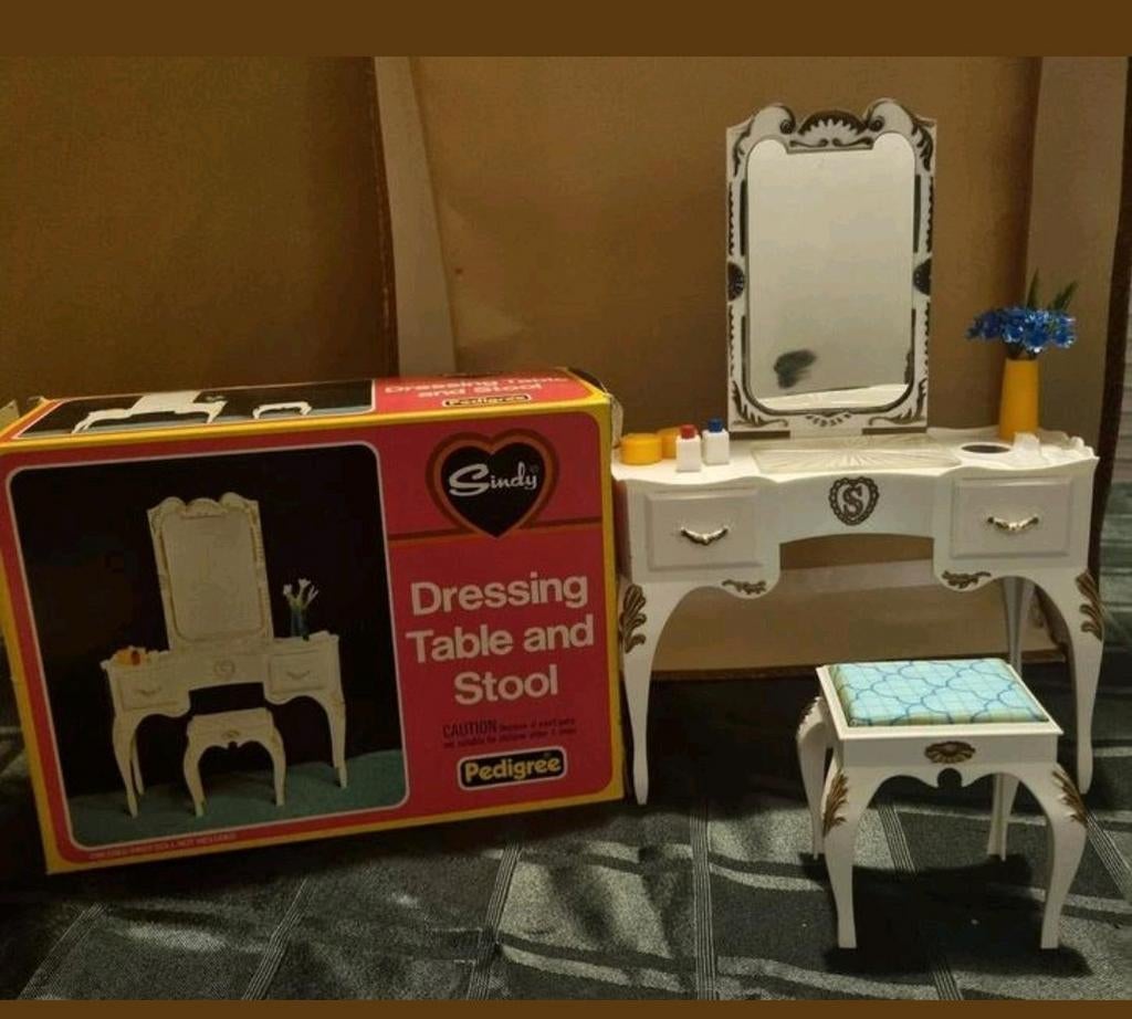 Sindy kaptafel compleet in doos Pedigree 44505, Ophalen of Verzenden, Nieuw, Poppenhuis