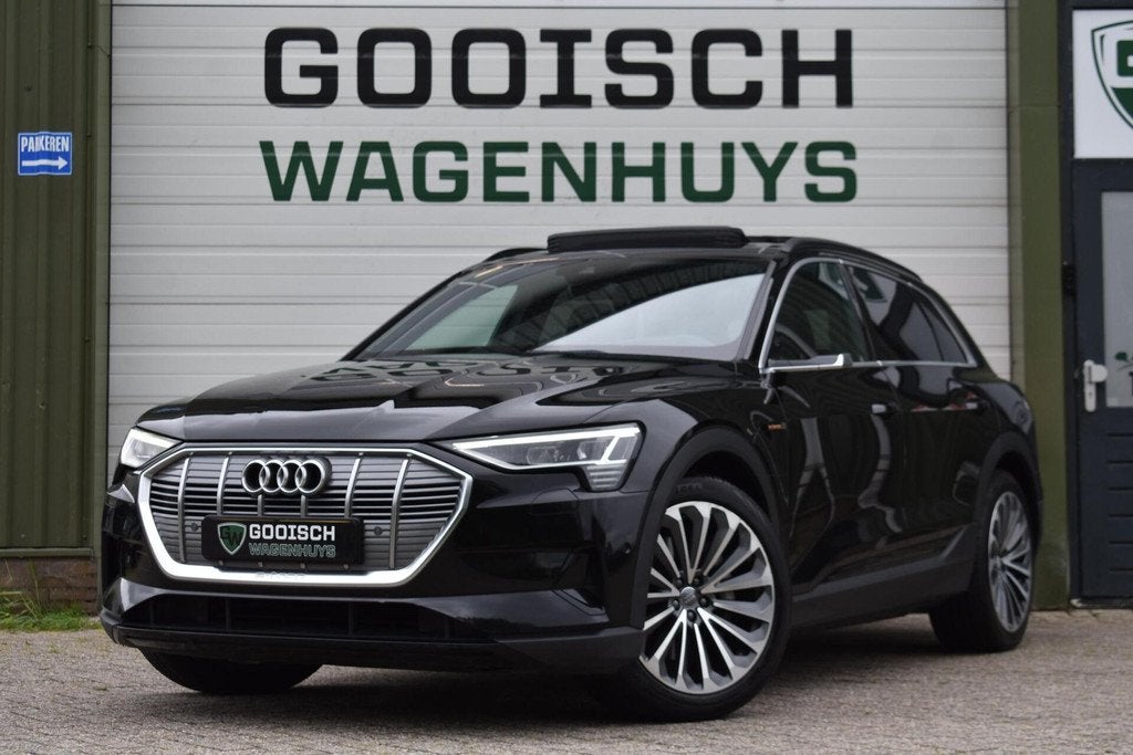 Audi e-tron e-tron 55 quattro advanced 95 kWh | Pano | Digit, Auto's, Audi, Automaat, 131 €/maand, 1800 kg, Met garantie (alle)