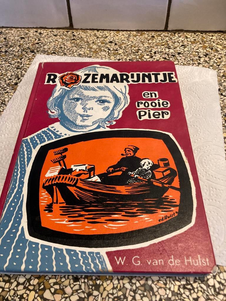 Rozemarijntje en rode Pier, Ophalen of Verzenden, Zo goed als nieuw, Fictie algemeen