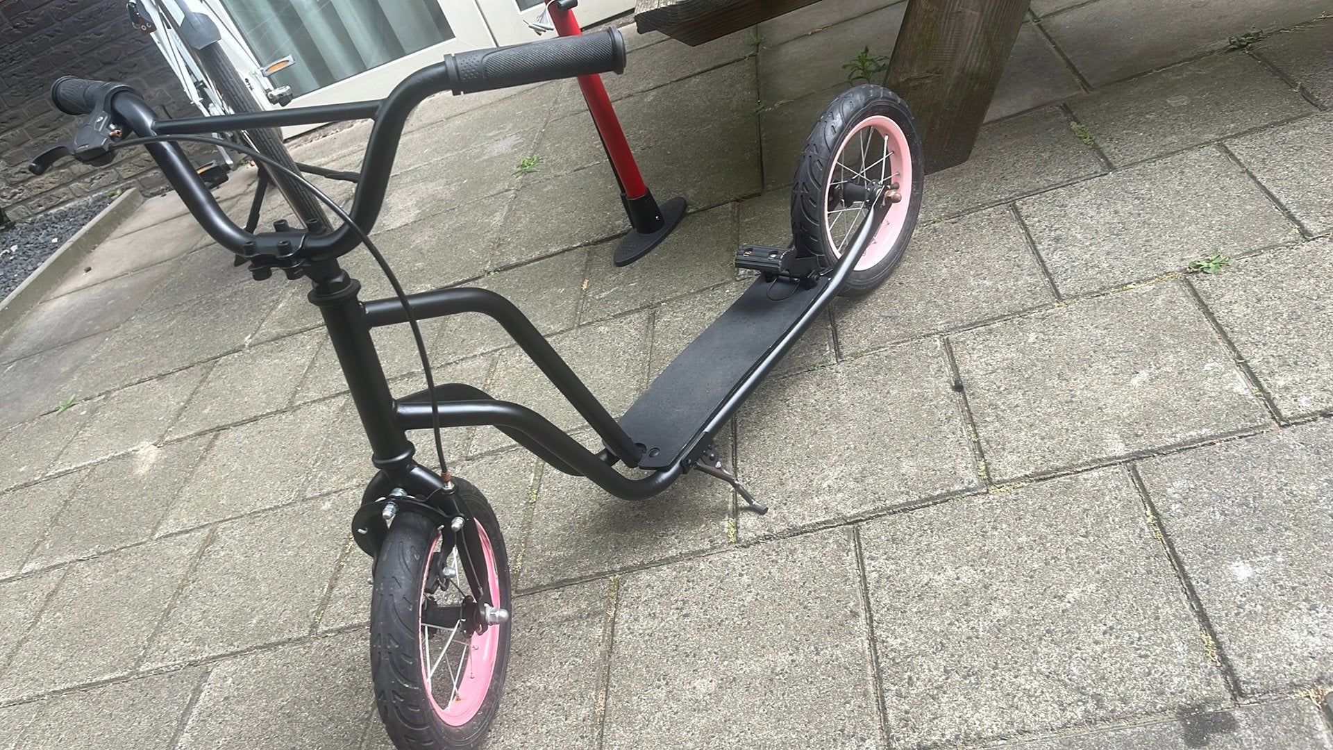 Zwarte step, Ophalen, Zo goed als nieuw, Gewone step
