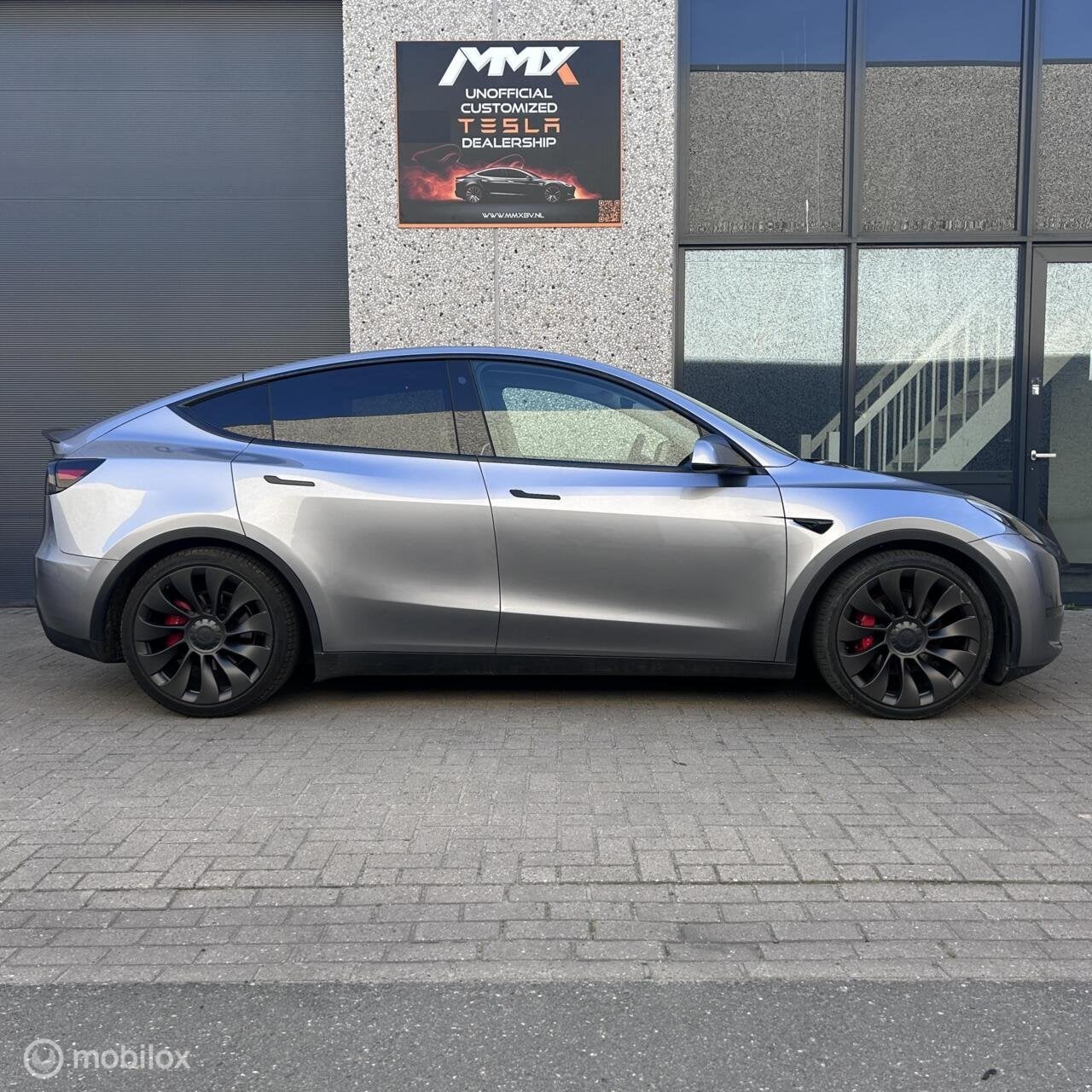 Tesla Model Y Performance + MMX PACK + IAP + 21", Auto's, Automaat, 514 km, Gebruikt, Zwart