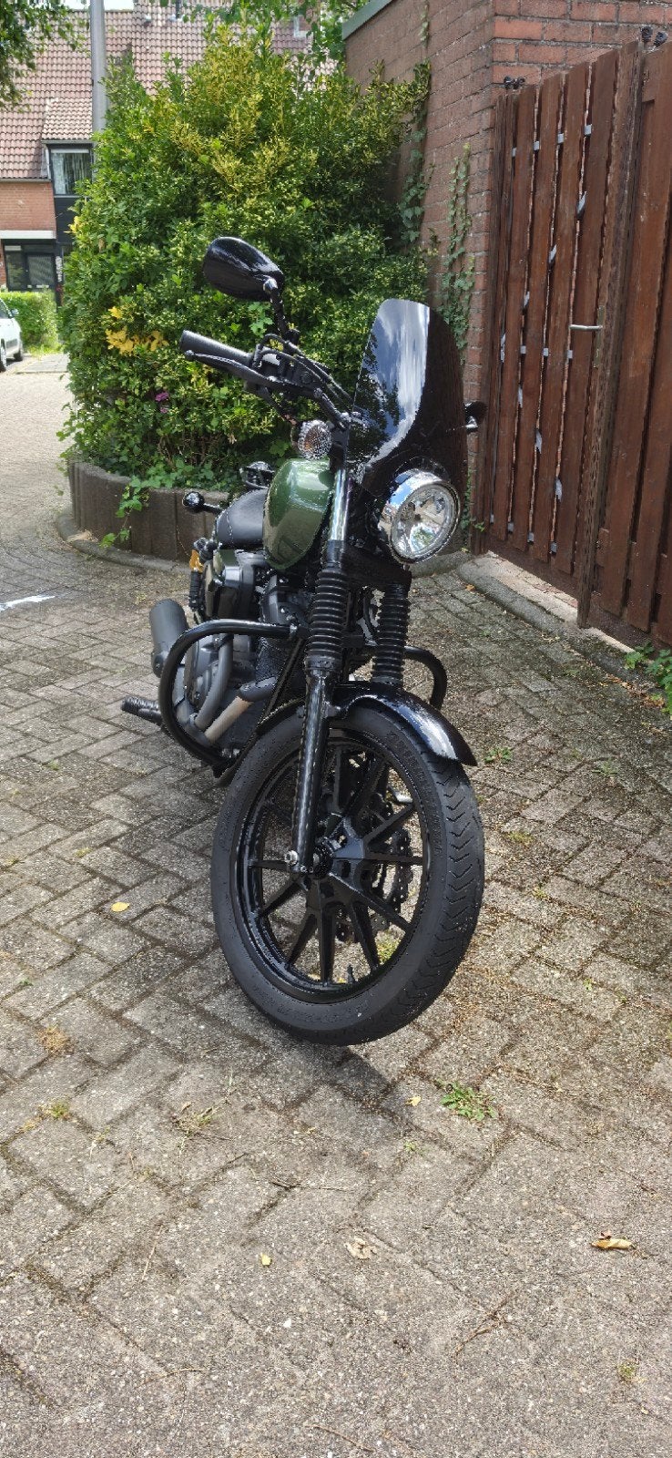Yamaha XV950 Bolt - Chopper met topkoffer en windscherm, Motoren, Cardan-aandrijving, 950 cc, Gebruikt, Particulier