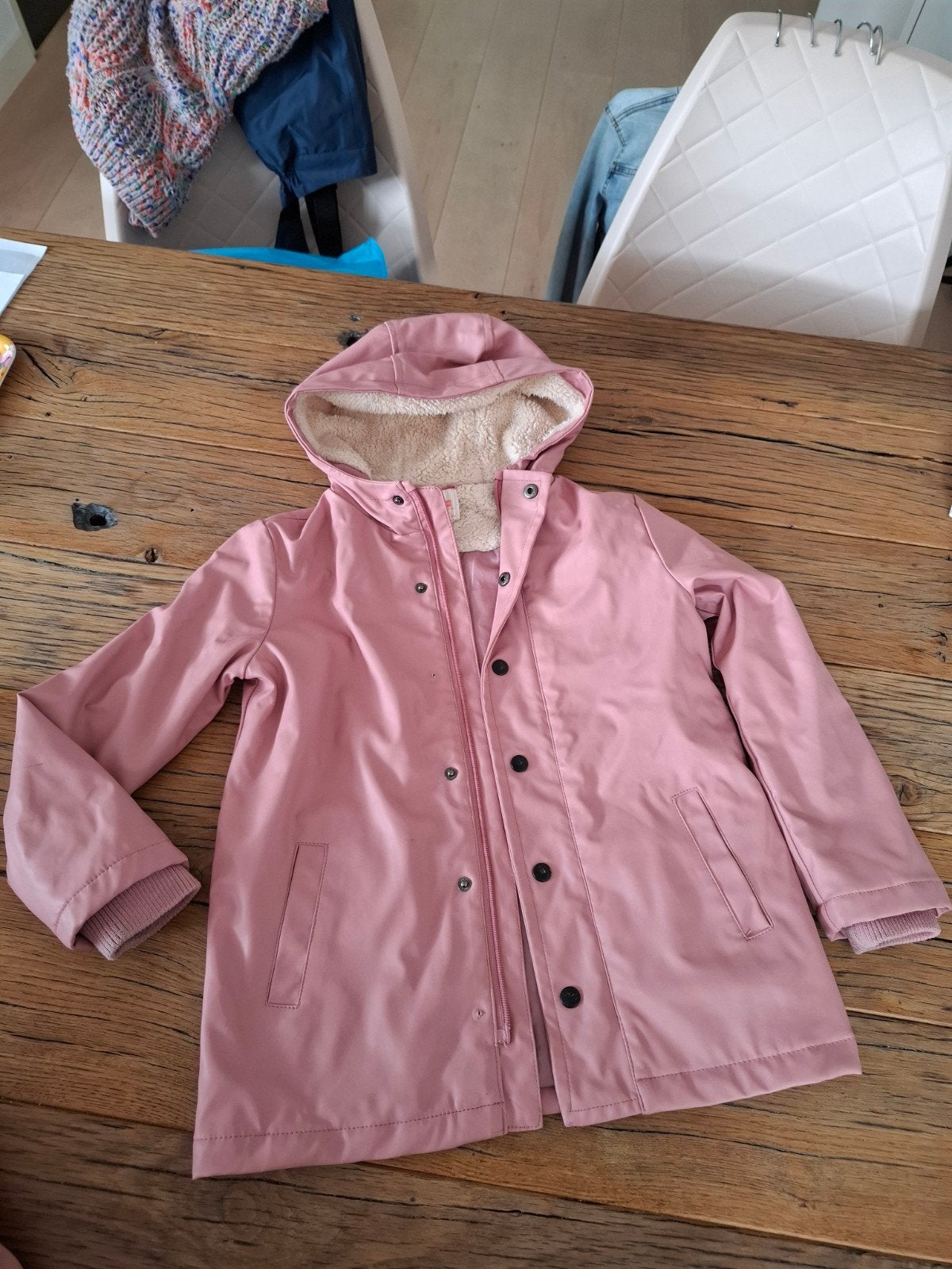 Hema oud roze gevoerde regenjas, maat 122/128 (speeljas), Gebruikt, Meisje, Ophalen of Verzenden, Hema