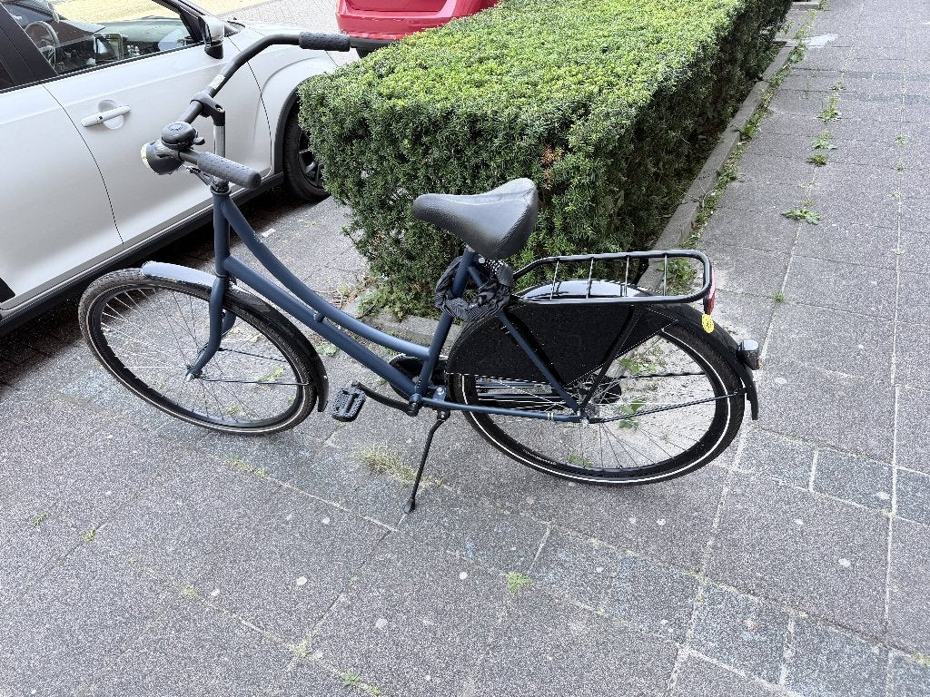 Burgers Classic city bike – matte blue, barely used, Terugtraprem, (Extra) lage instap, 56 cm of meer, Zo goed als nieuw