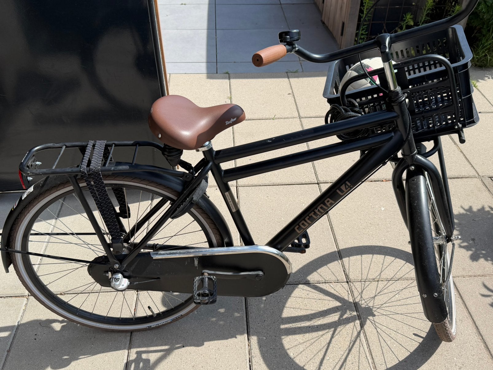 Cortina 4u 26inch, Ophalen, Zo goed als nieuw, 26 inch of meer