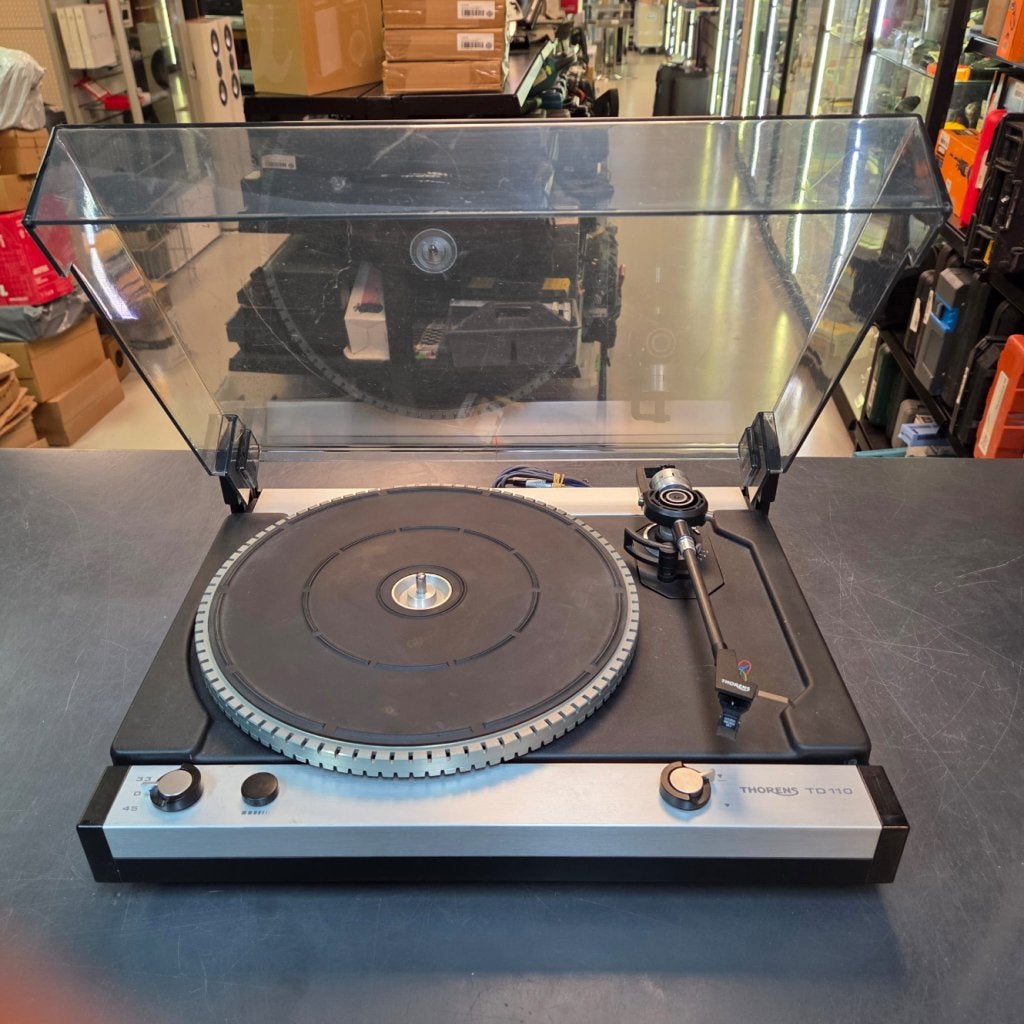 Thorens TD110 Platenspeler met Ortofon VMS20ED MkII, Flex Ltd., Zo goed als nieuw, https://flex.com/contact-us, Nobelstraat 10, 5807 GA Oostrum LB, Limburg, Nederland