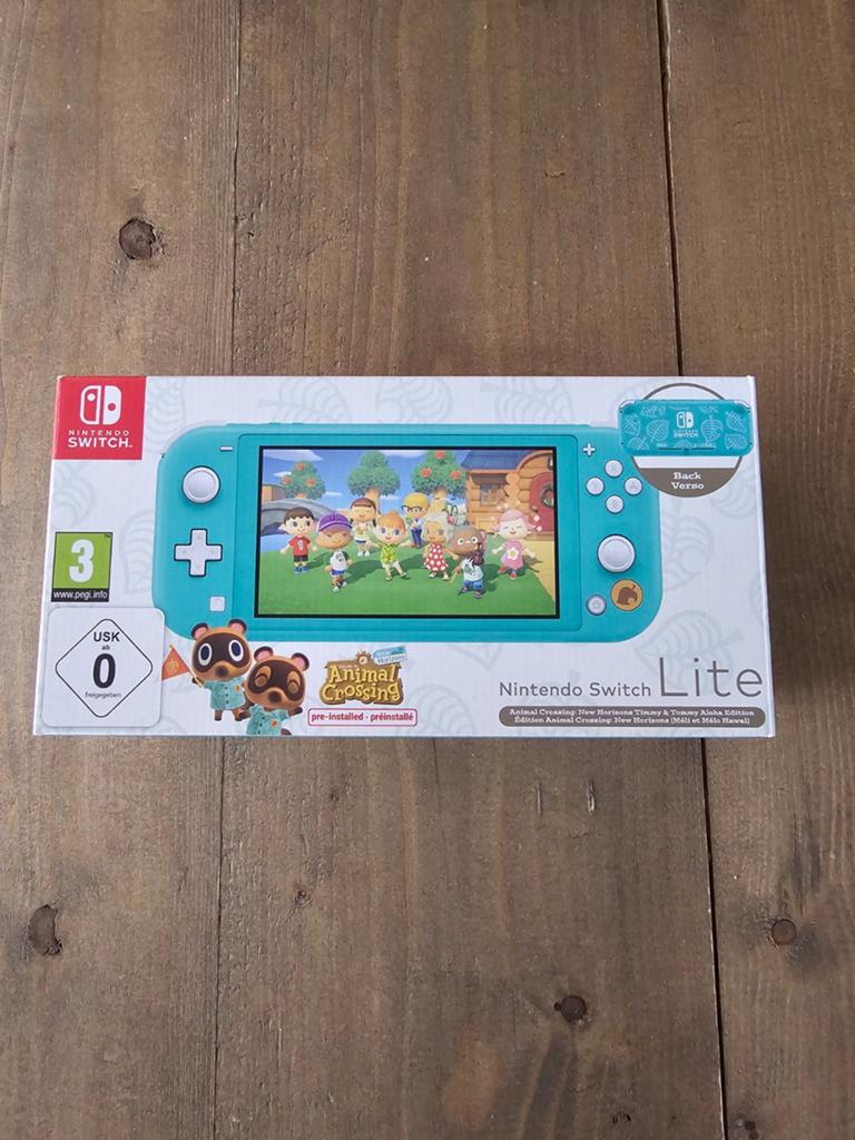 Nintendo Switch Lite Aloha Edition - Animal Crossing, Ophalen of Verzenden, Zo goed als nieuw, Switch Original, Met 1 controller