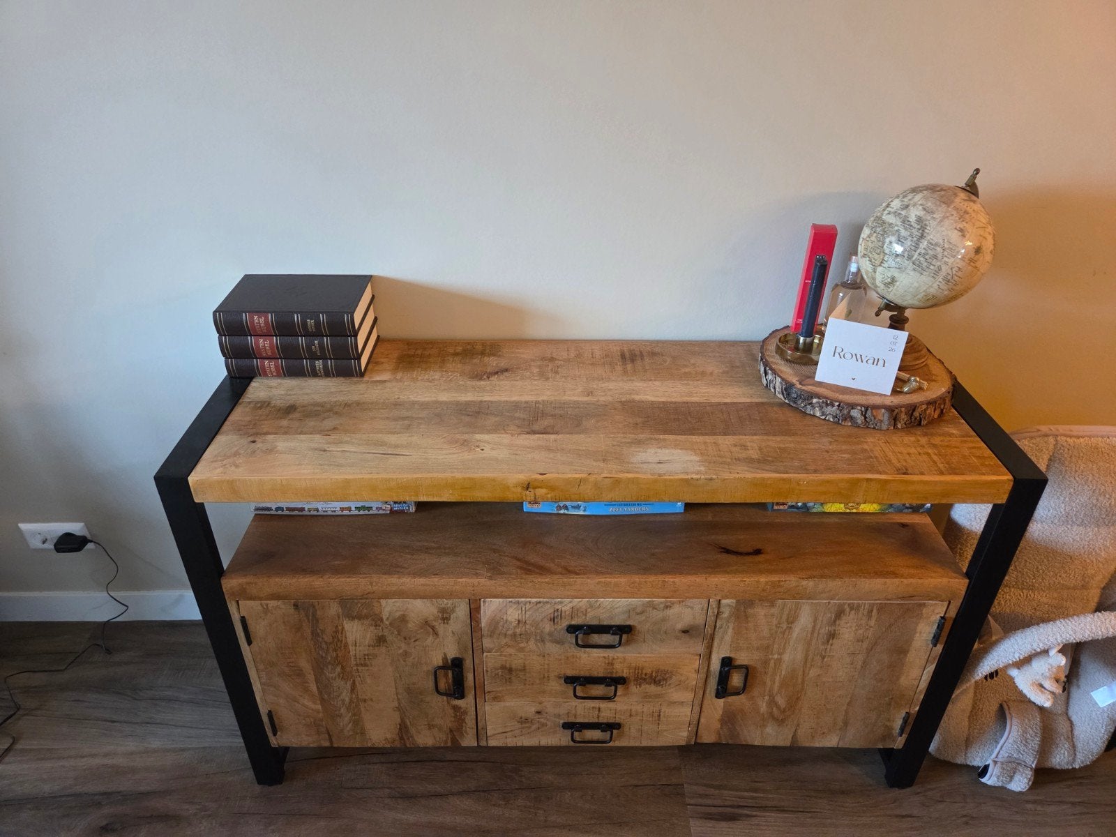 Salontafel en dressoir van mangohout en metaal, 50 – 75, Gebruikt, 100 tot 150 cm, Industrieel, Landelijk