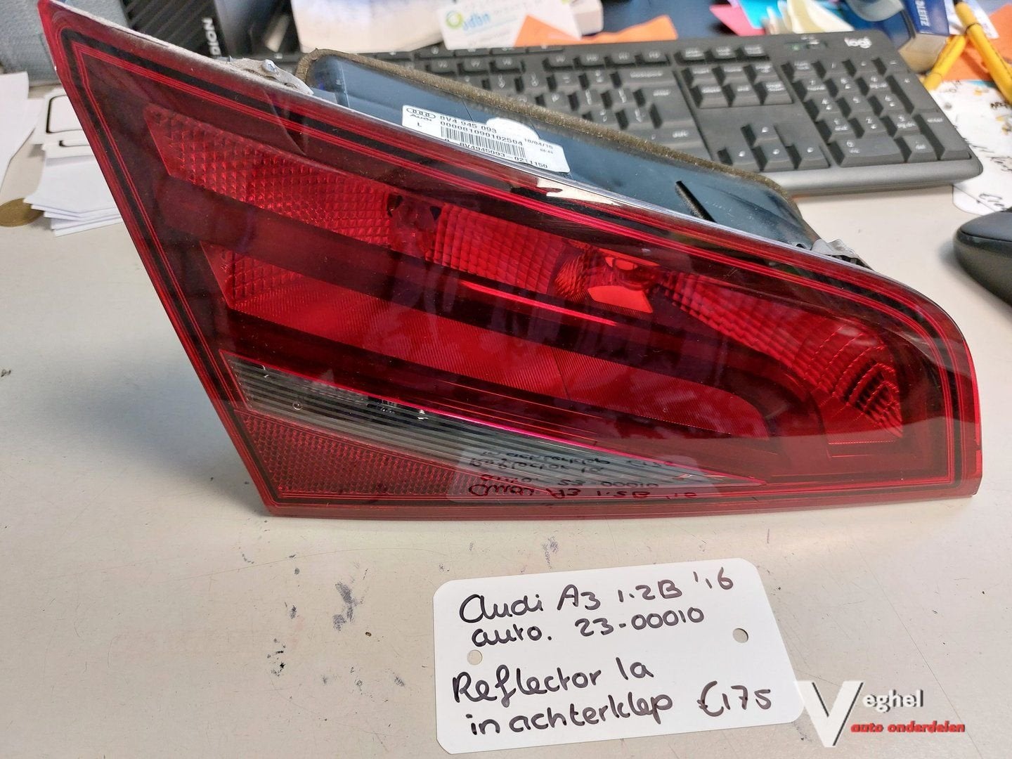Audi A3 automaat 1.2B achterlicht reflector in achterklep LA, Auto-onderdelen, Gebruikt, -, Ophalen of Verzenden, Achter