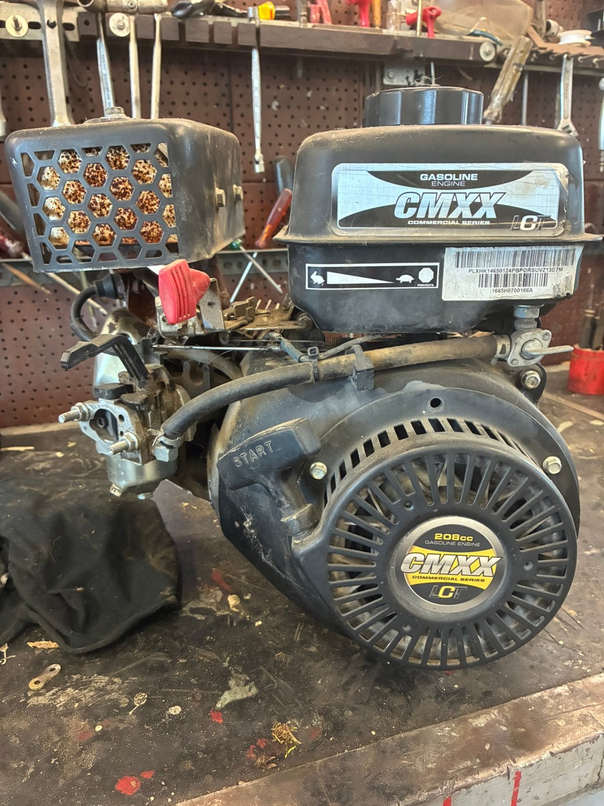 Motor blok, Ophalen of Verzenden, Zo goed als nieuw, Benzinemotor, 1800 rpm of meer
