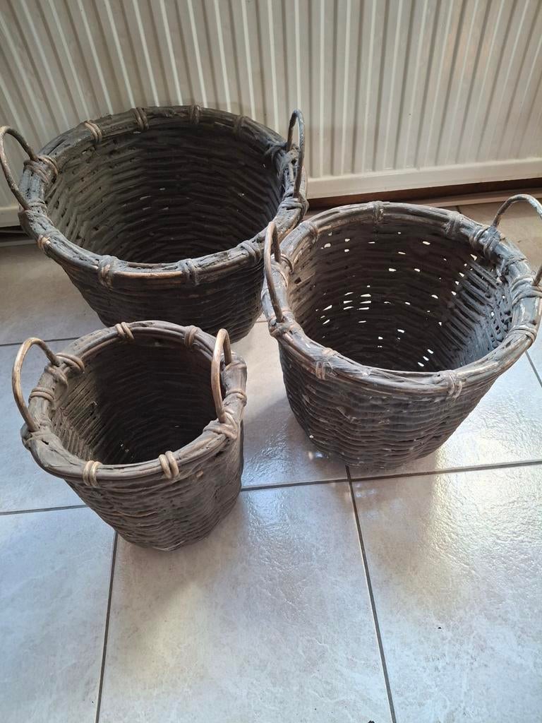 Set van 3 sobere leemmanden., Huis en Inrichting, Woonaccessoires | Schalen en Manden, Ophalen, Rechthoekig, Riet