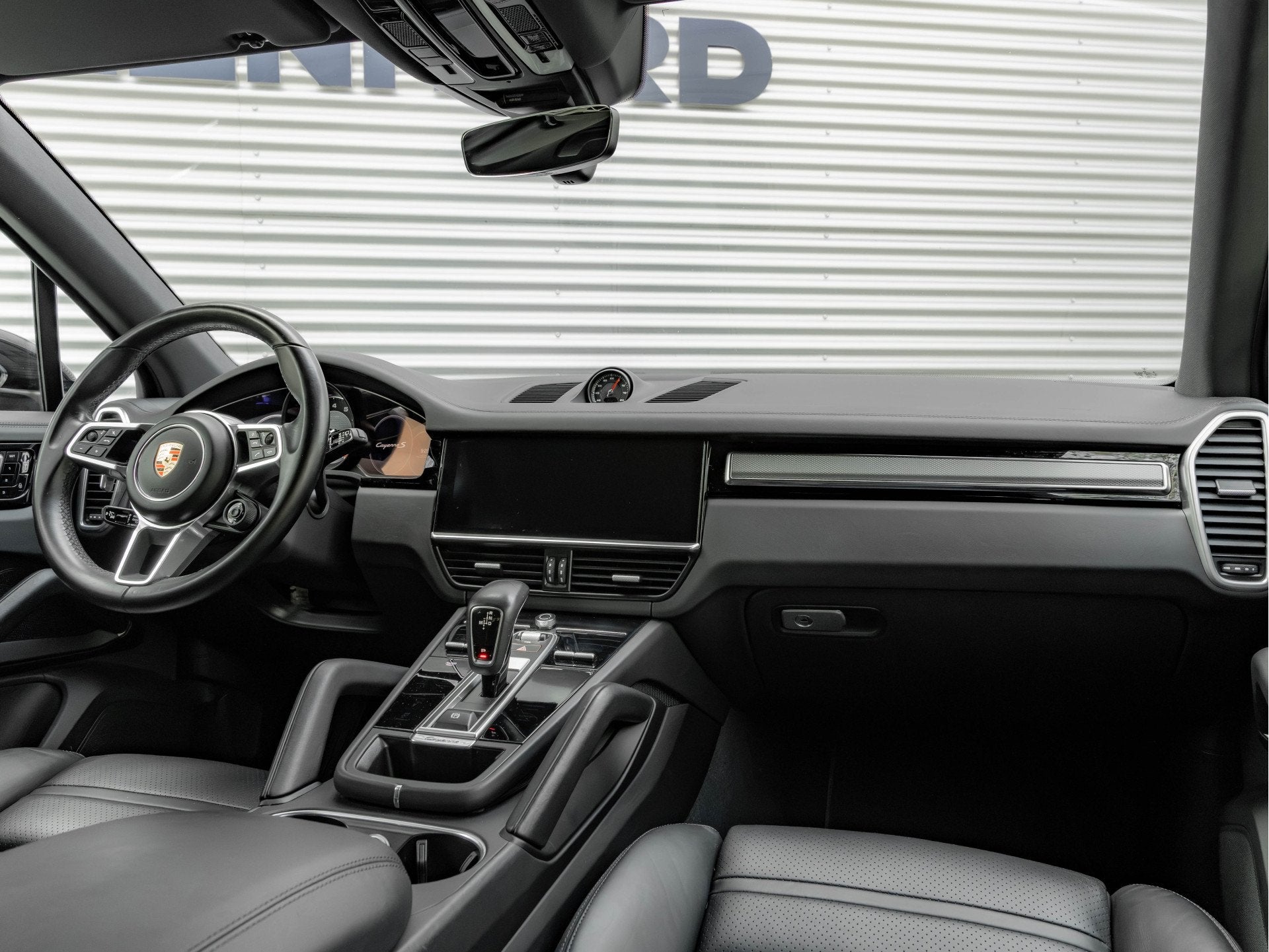 Porsche Cayenne 2.9 S - 1-Hand - 45.667km - Luchtvering - Ac, Gebruikt, 138 €/maand, Zwart, Bedrijf