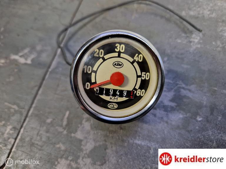 KTM kilometer teller inbouw maat 40 mm werkt goed, Fietsen en Brommers, Gebruikt, Ktm, Ktm, Ophalen of Verzenden