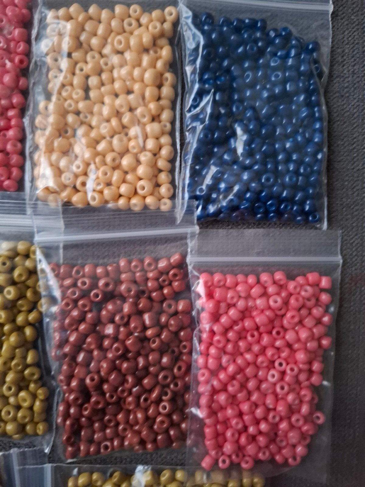 pakket 4 mm glaskralen rocailles partij roze blauw kralen, Kraal, -, -, Nieuw