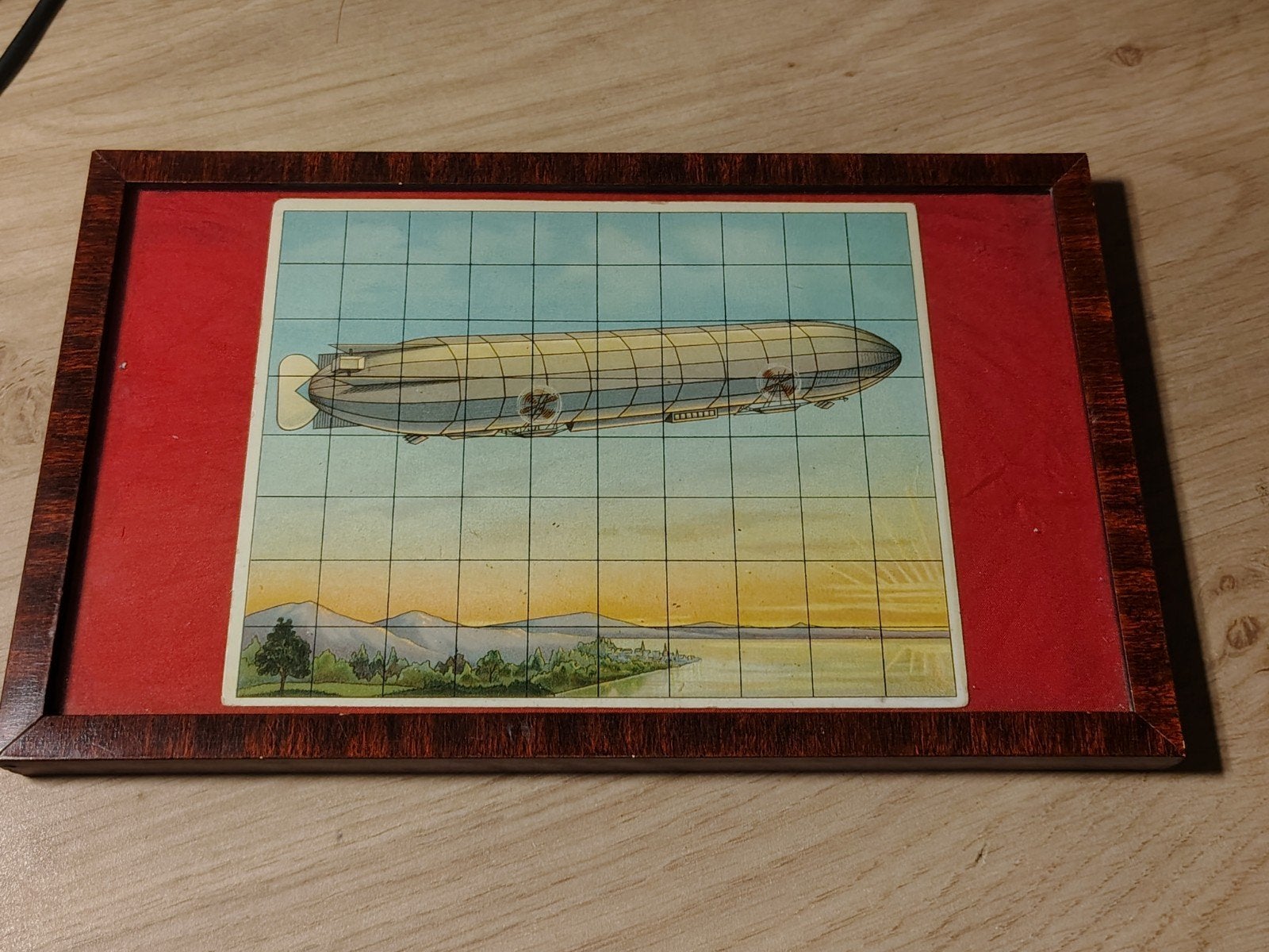 Lijstje met afbeelding van zeppelin, Ophalen of Verzenden, Gebruikt, Overige typen