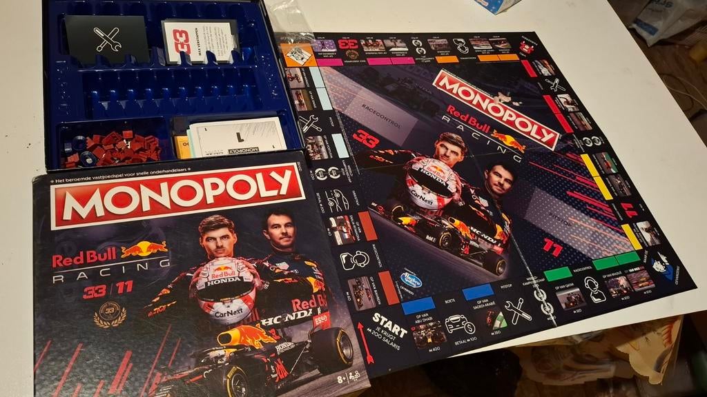 Monopoly Redbull racing, Vijf spelers of meer, Ophalen of Verzenden, Zo goed als nieuw
