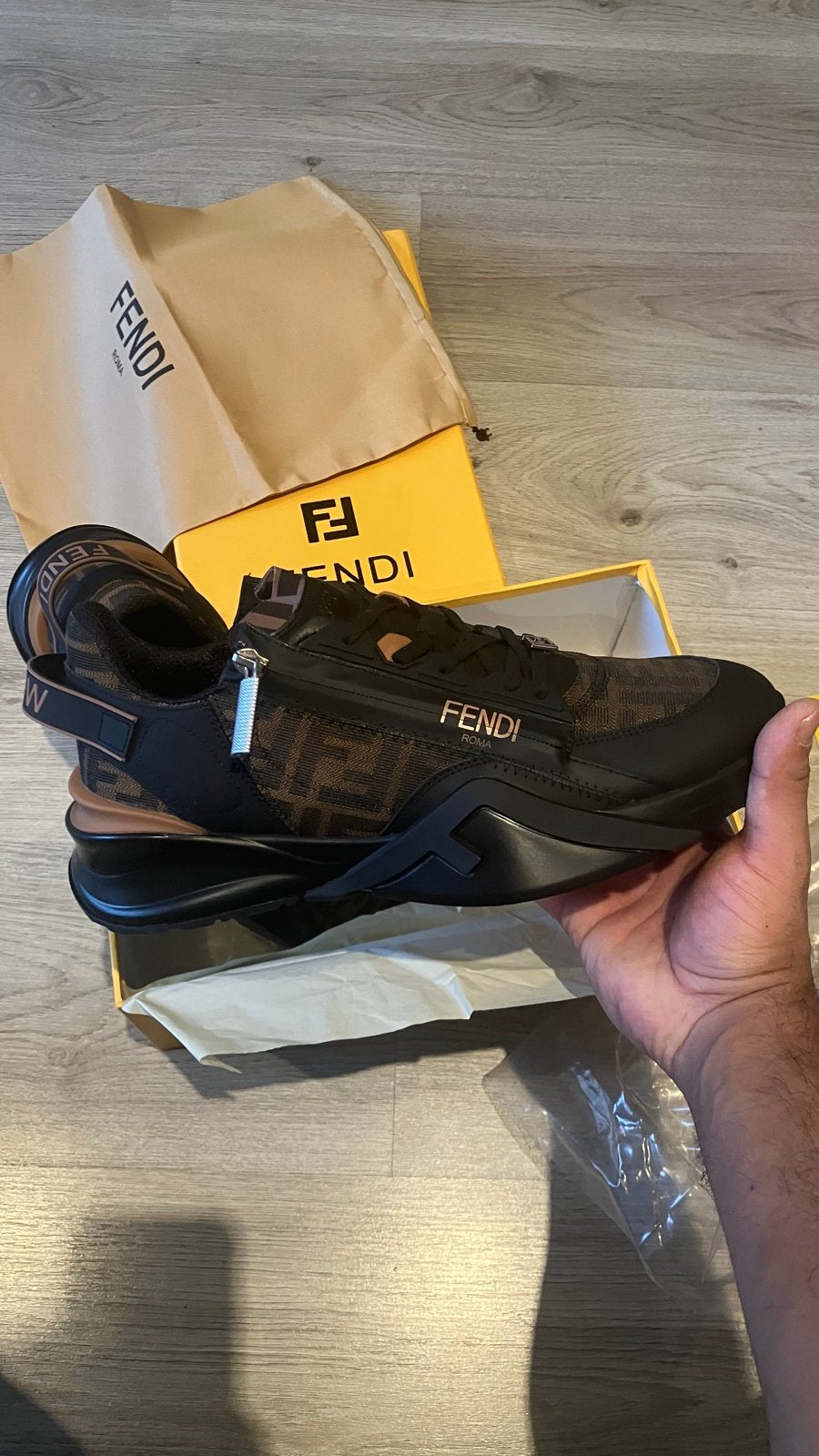 Fendi Flow Sneakers Maat 43, Verzenden, Zo goed als nieuw, Zwart, Sneakers of Gympen