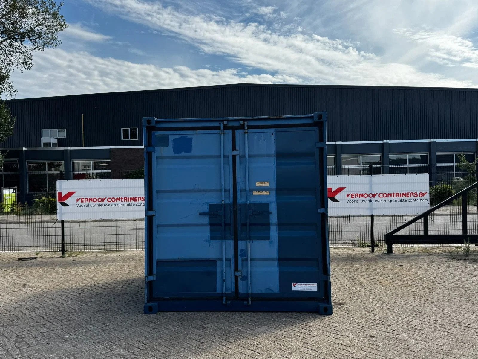 VERNOOY 10FT 8.6 OPSLAG JONG GEBRUIKT, Dave Vernooij, Dave@vernooy.nl, Kellensedwarsweg 9
4004JC  Tiel, NL