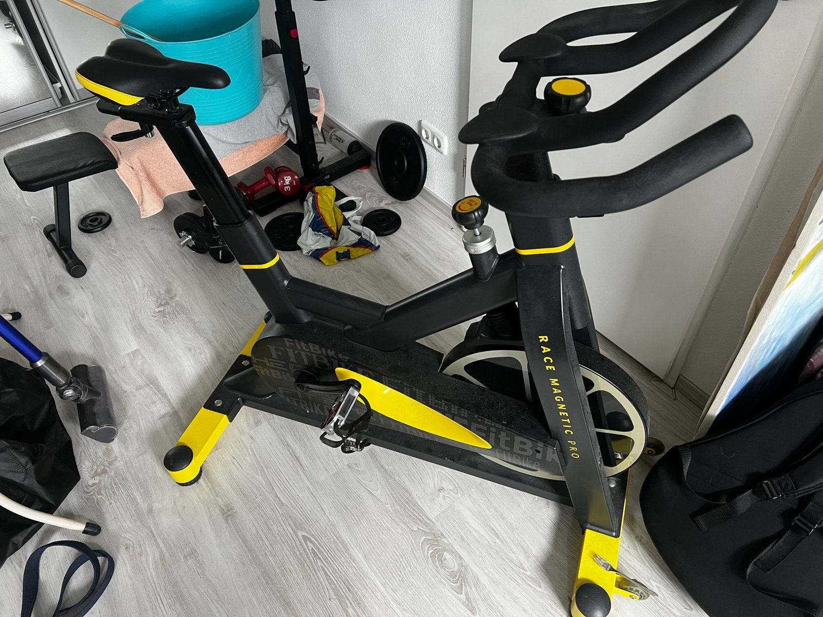 Race Magnetic Pro Fietstrainer, Ophalen, Spinningfiets, Zo goed als nieuw, Metaal