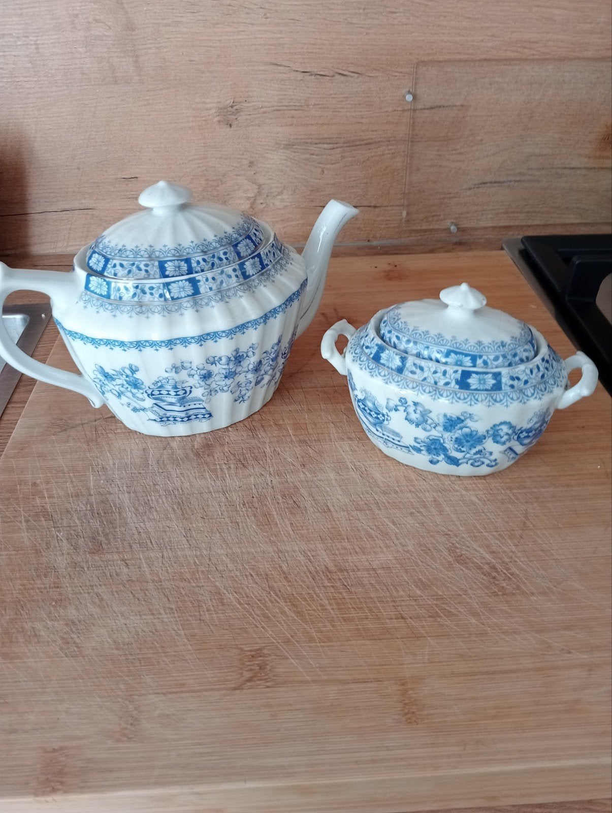 Blau China thee en suikerpot, Ophalen of Verzenden