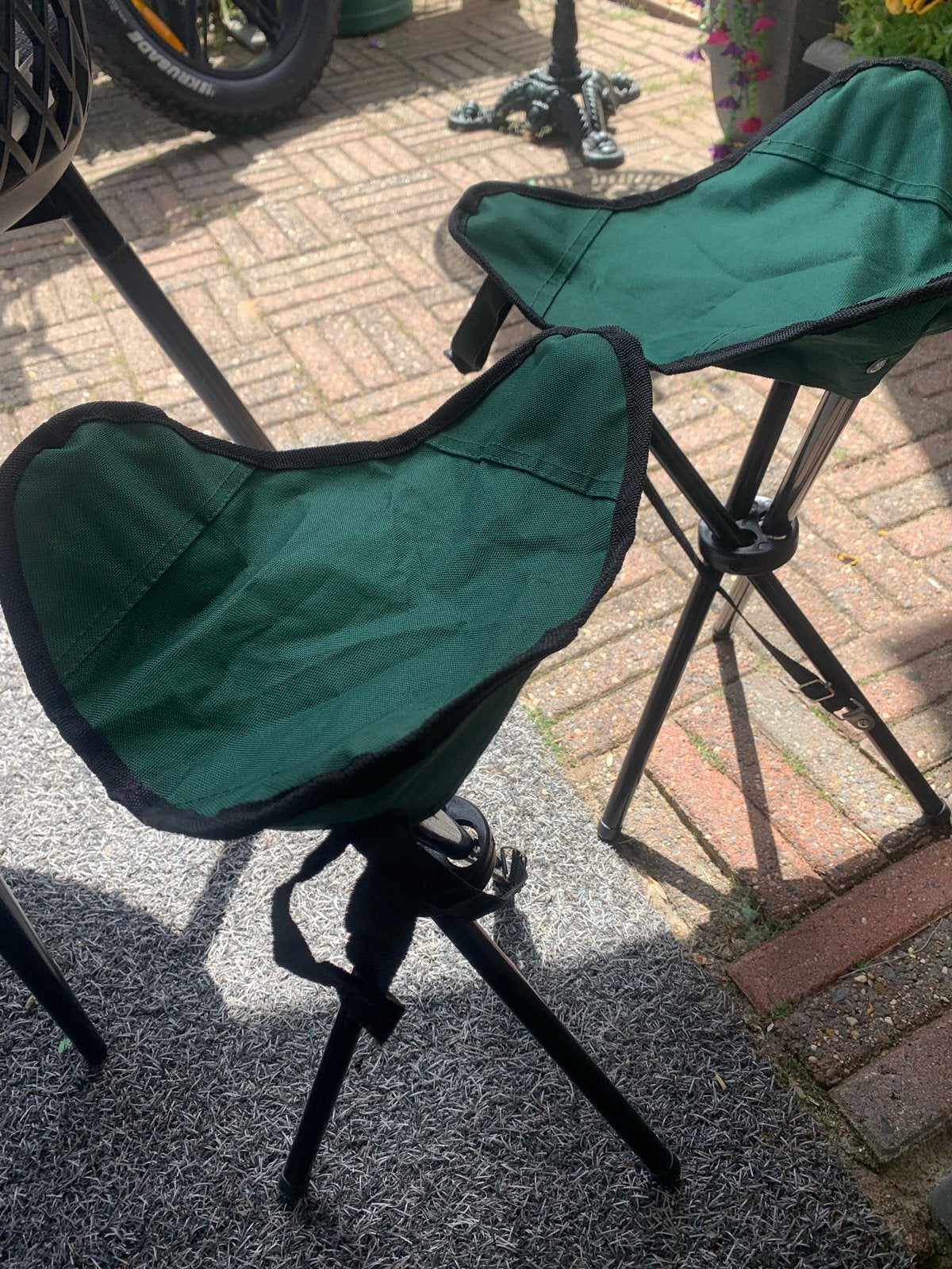 2 groene opvouwbare krukjes, Ophalen of Verzenden, Gebruikt, Overige materialen