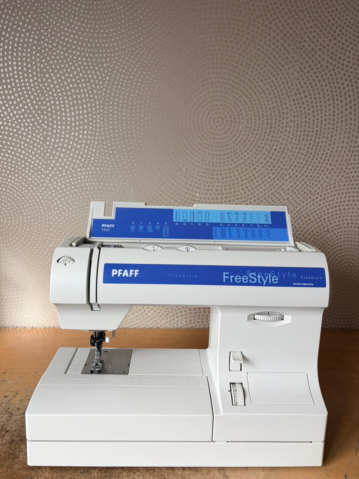 NAAIMACHINE PFAFF 1522  IDT DUBBEL TRANSPORT IN NIEUWSTAAT, Ophalen of Verzenden, Zo goed als nieuw, Naaimachine, Pfaff