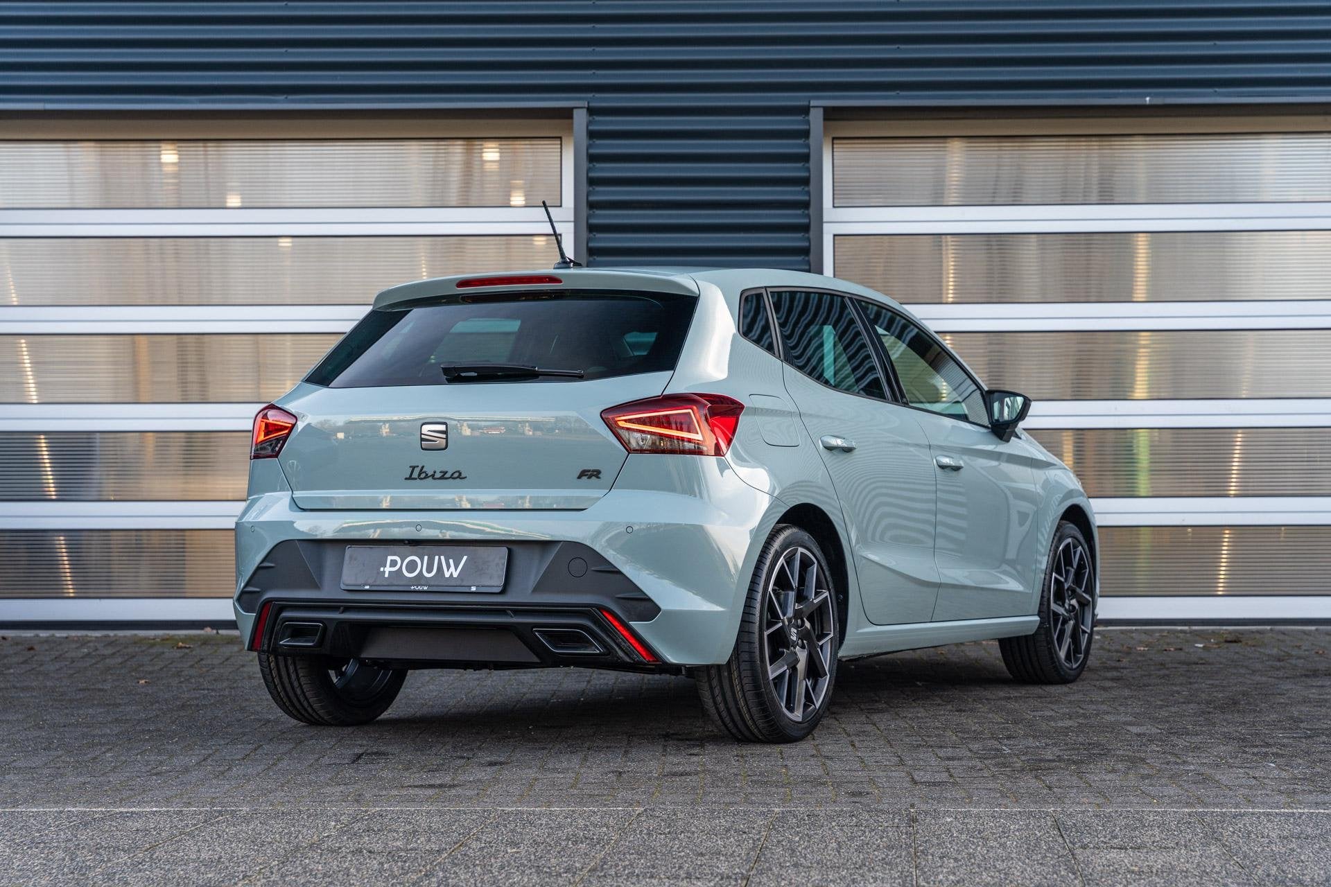 SEAT Ibiza 1.0 EcoTSI 95pk FR Business Connect | 18" Velgen, Auto's, Voorwielaandrijving, 12 maanden, 95 pk, Ibiza