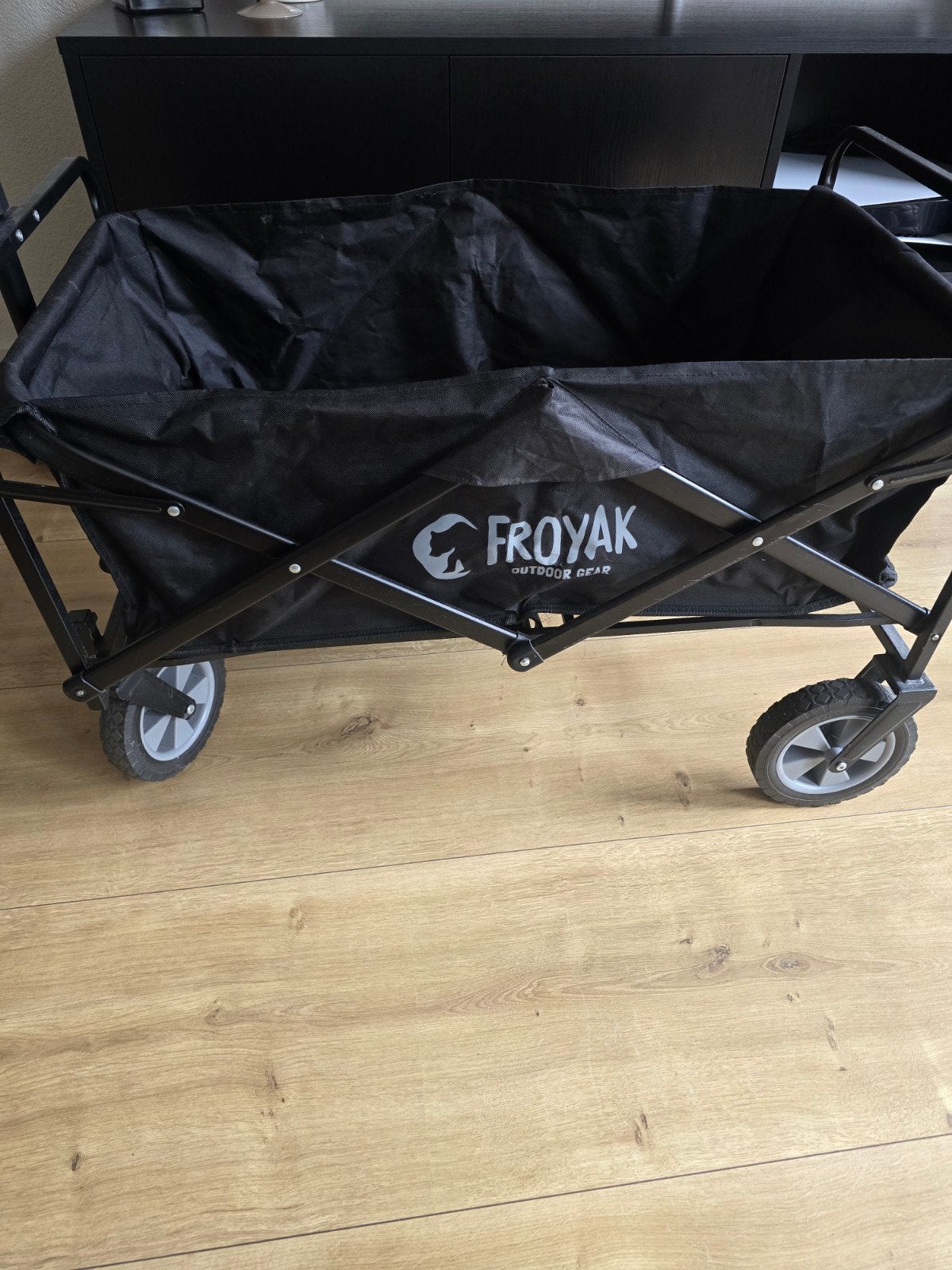 Froyak Opvouwbare Wagen - Zwart, 80kg draagvermogen, Ophalen, Opvouwbaar, Zo goed als nieuw