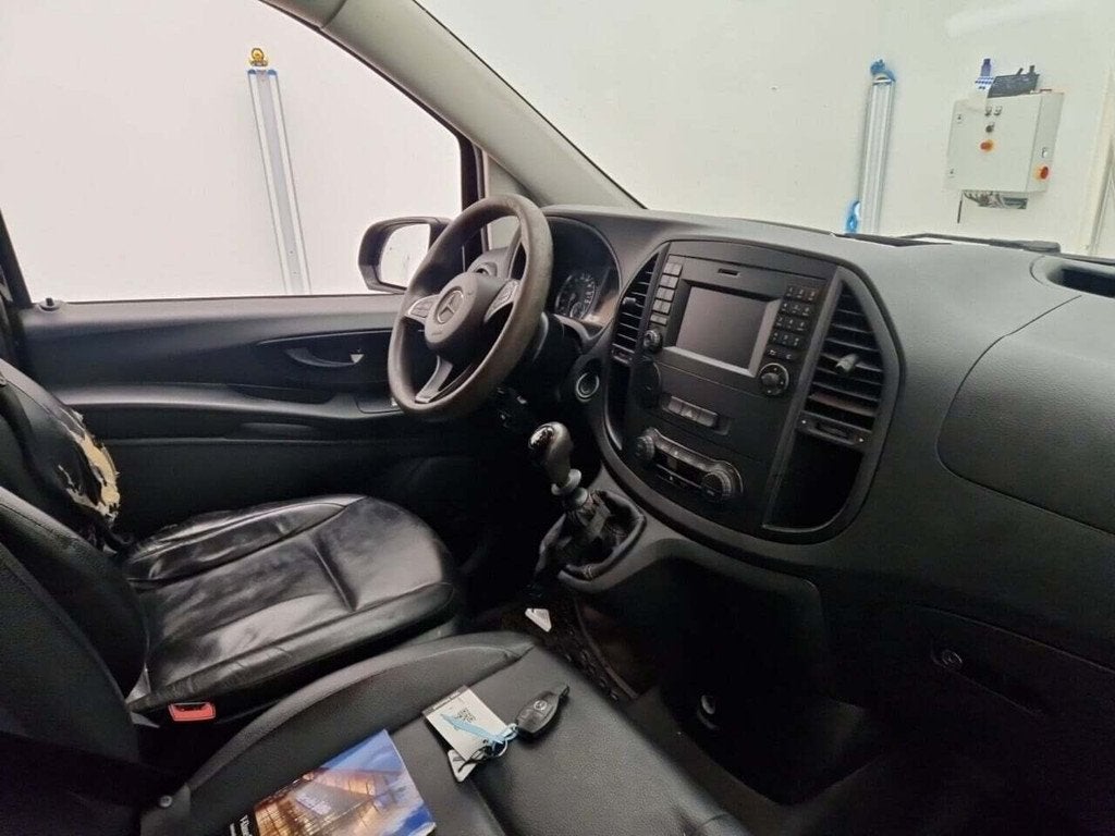 Mercedes-Benz Vito 109 CDI Lang Bus.Pro 2016 ECC/Leer/LMV/PD, Auto's, Bestelauto's, Gebruikt, 4 cilinders, 1820 kg, Zwart