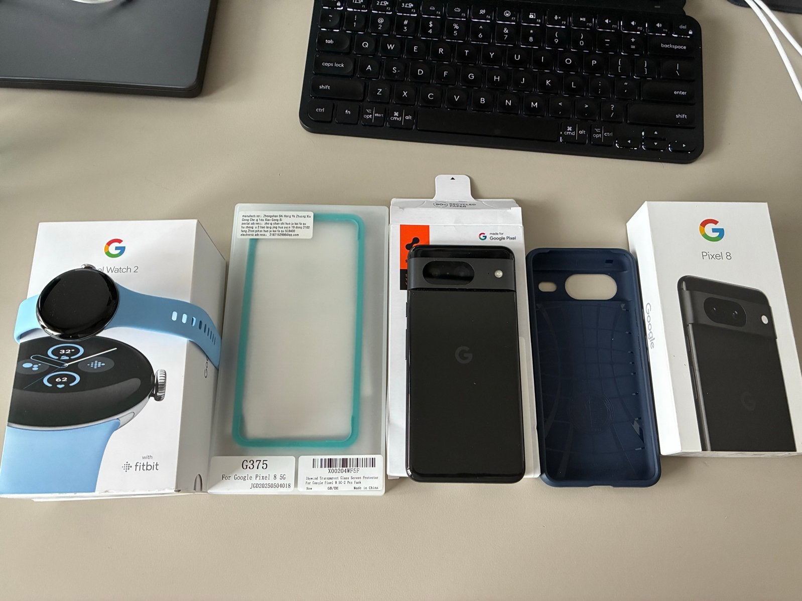 Pixel 8 met Pixel Watch 2 en accessoires - ZGAN, Ophalen, Zo goed als nieuw, Zonder simlock, Zonder abonnement