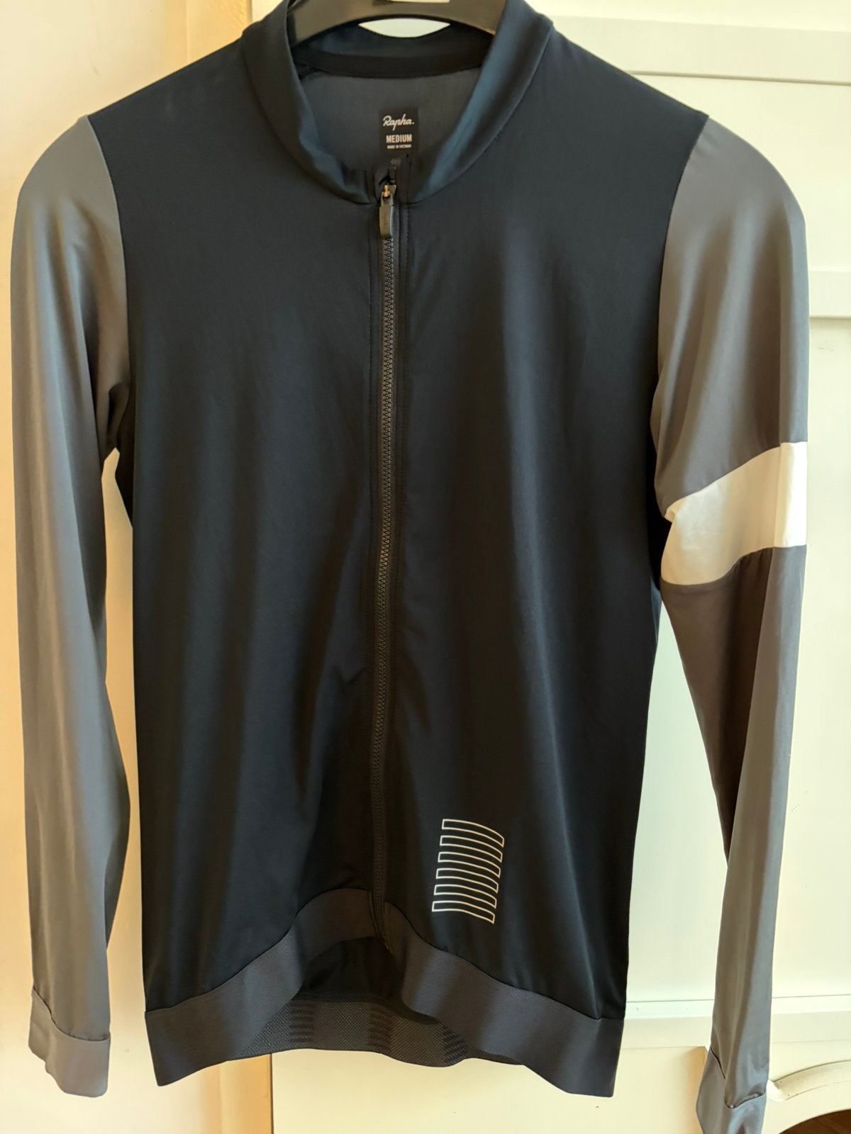 Rapha Pro Team LS Training Jersey - Zwart/Grijs -Medium ZGAN, Ophalen of Verzenden, Zo goed als nieuw, Bovenkleding, Heren