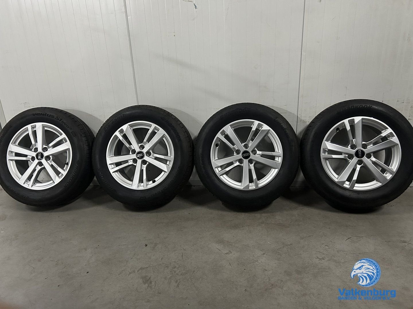 7mm! Originele Audi Q3 17 inch velgen 5x112 zomerbanden 215/, -, -, Banden en Velgen, 17 inch