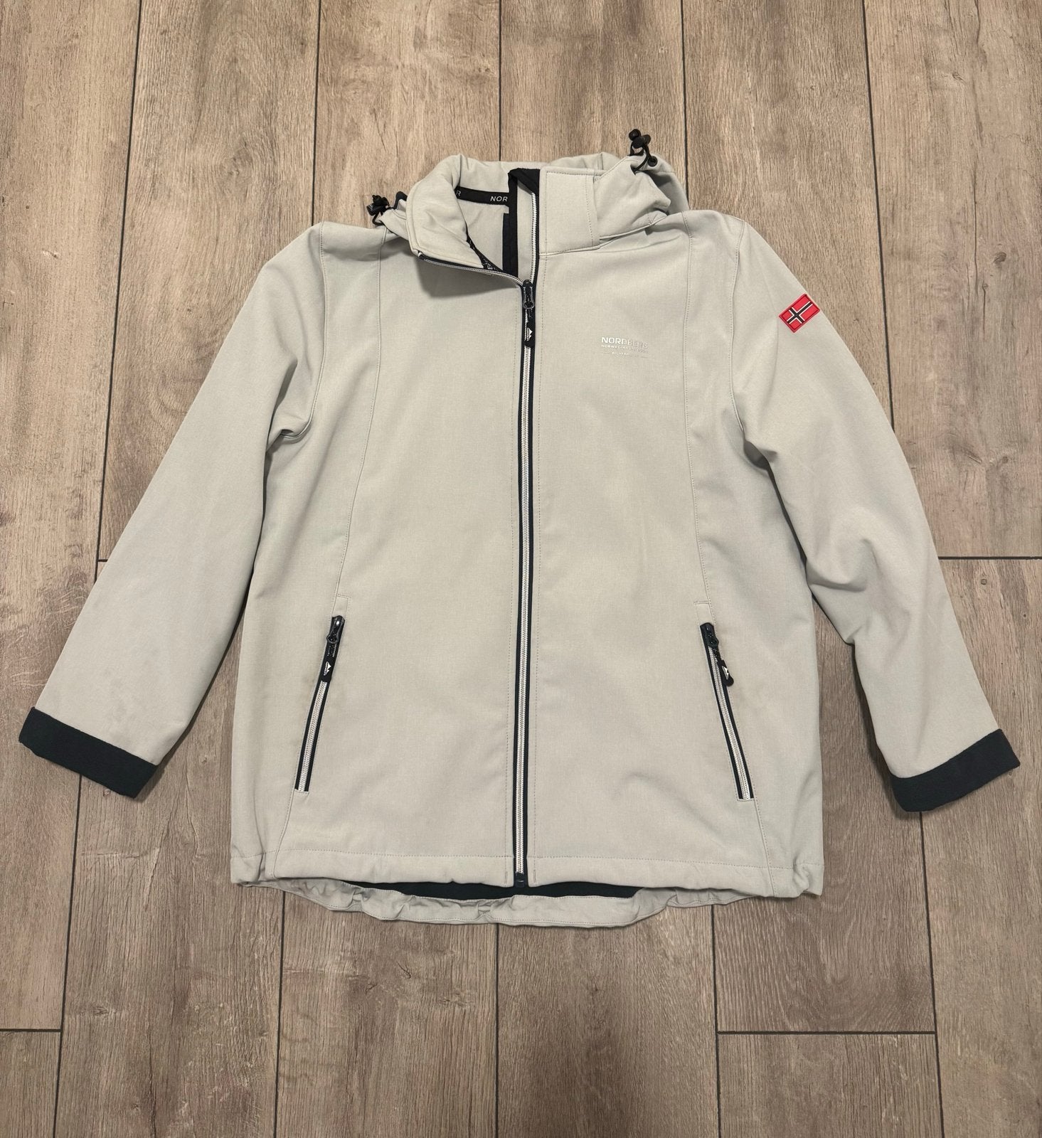 Nordberg Softshell Jas - Grijs - Maat 2XL, Kleding | Dames, Jassen | Winter, Ophalen of Verzenden, Zo goed als nieuw, Maat 46/48 (XL) of groter