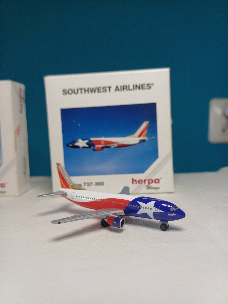 Herpa 1:500 Southwest Airlines Boeing 737-300 Lone Star One, Verzamelen, Luchtvaart en Vliegtuigspotten, Ophalen of Verzenden
