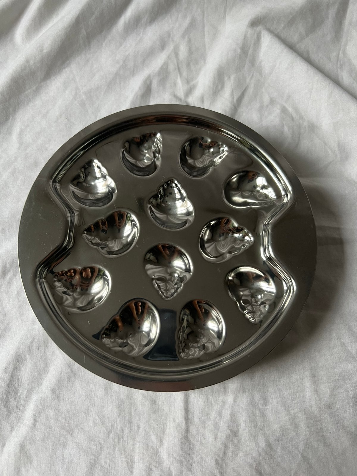 Set van 8 vintage Franse RVS slakkenborden/escargot schalen, Ophalen, Metaal, Vintage, Schaal of Schalen