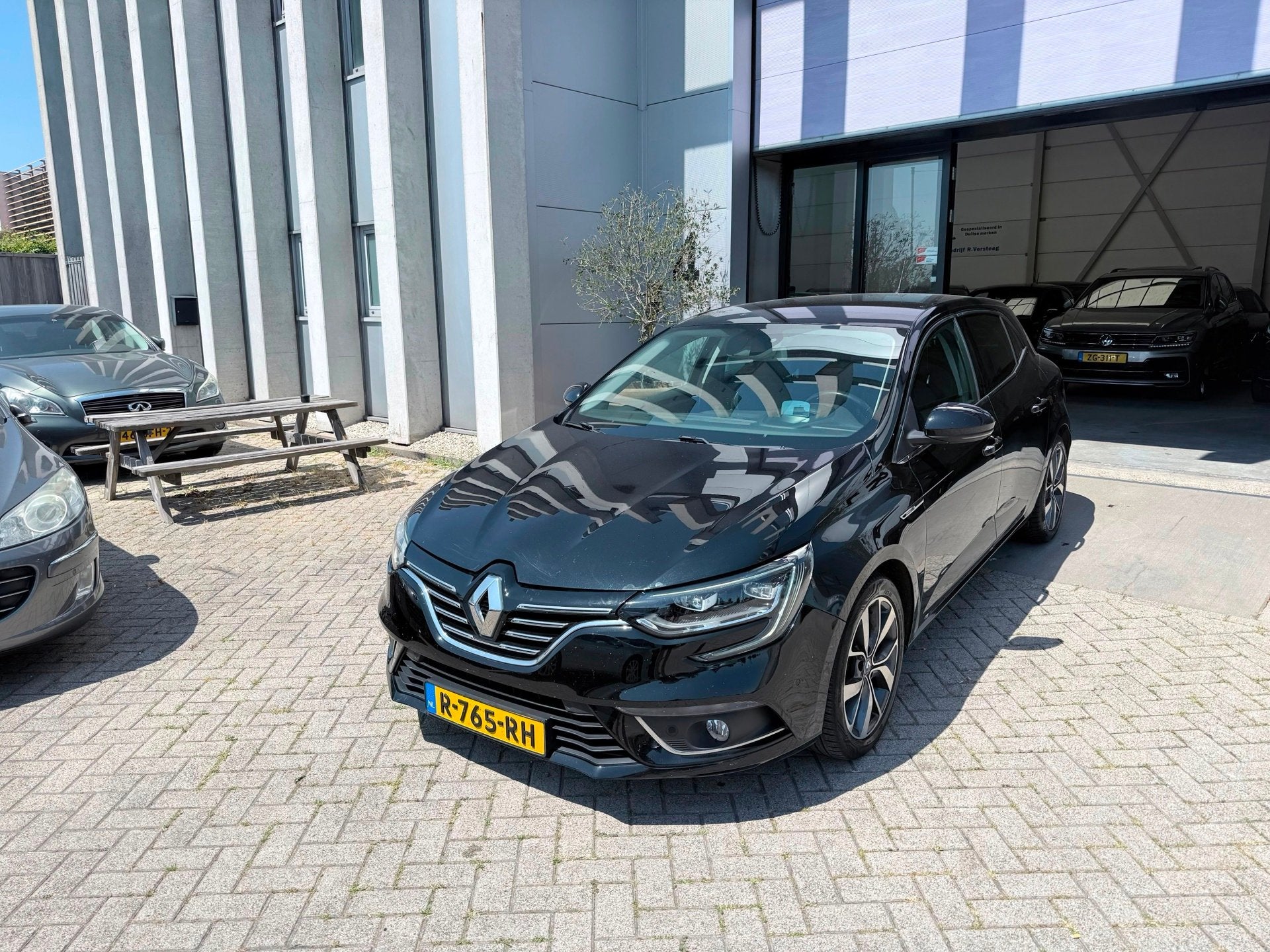 Renault Mégane 1.2 TCe BOSE GT-Line! LED! CAMERA! VOL OPTIE, Voorwielaandrijving, Gebruikt, 4 cilinders, Bedrijf