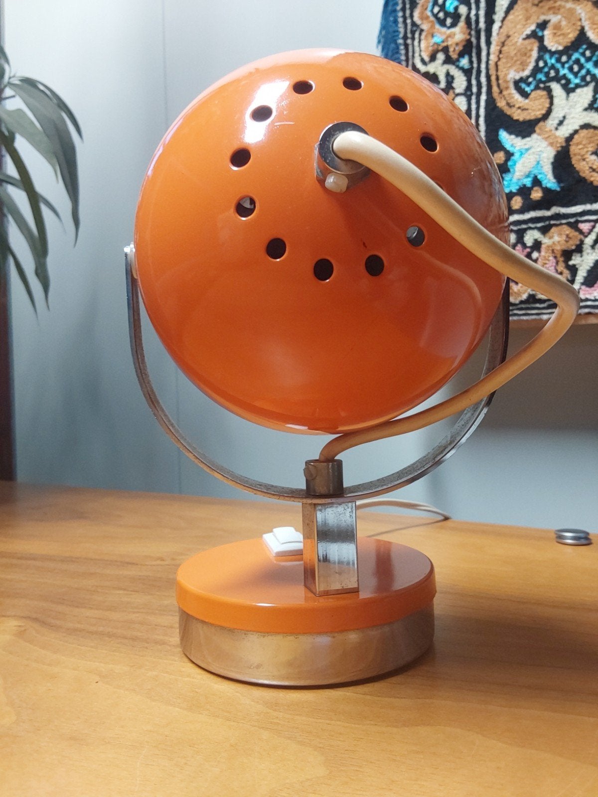 WANDLAMP ORANJE SIXTIES GEPO COLOMBO STJL EYEBALL SPOT JAREN, Huis en Inrichting, Ophalen of Verzenden
