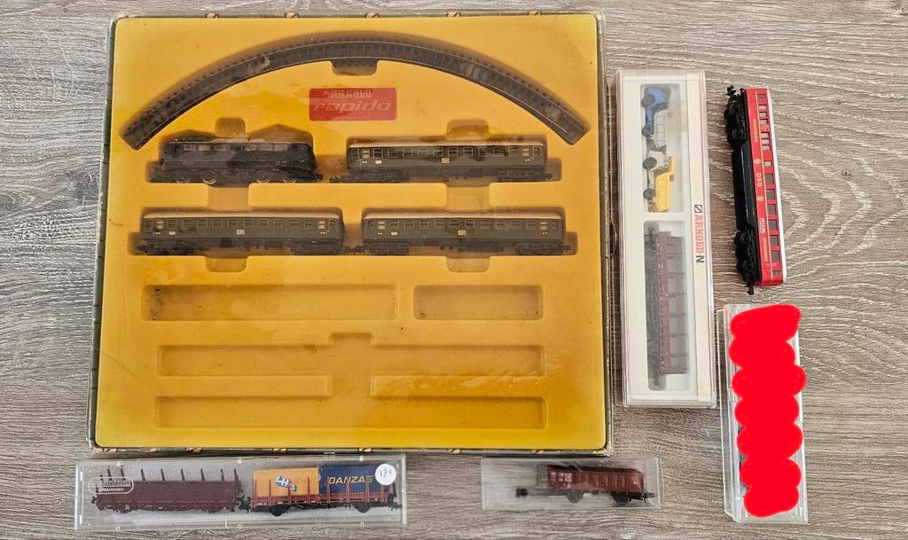 Partij Duitse treinen, rijtuigen en wagons (roco, arnold), Hobby en Vrije tijd, Modeltreinen | N-Spoor, Arnold, Gebruikt, Gelijkstroom