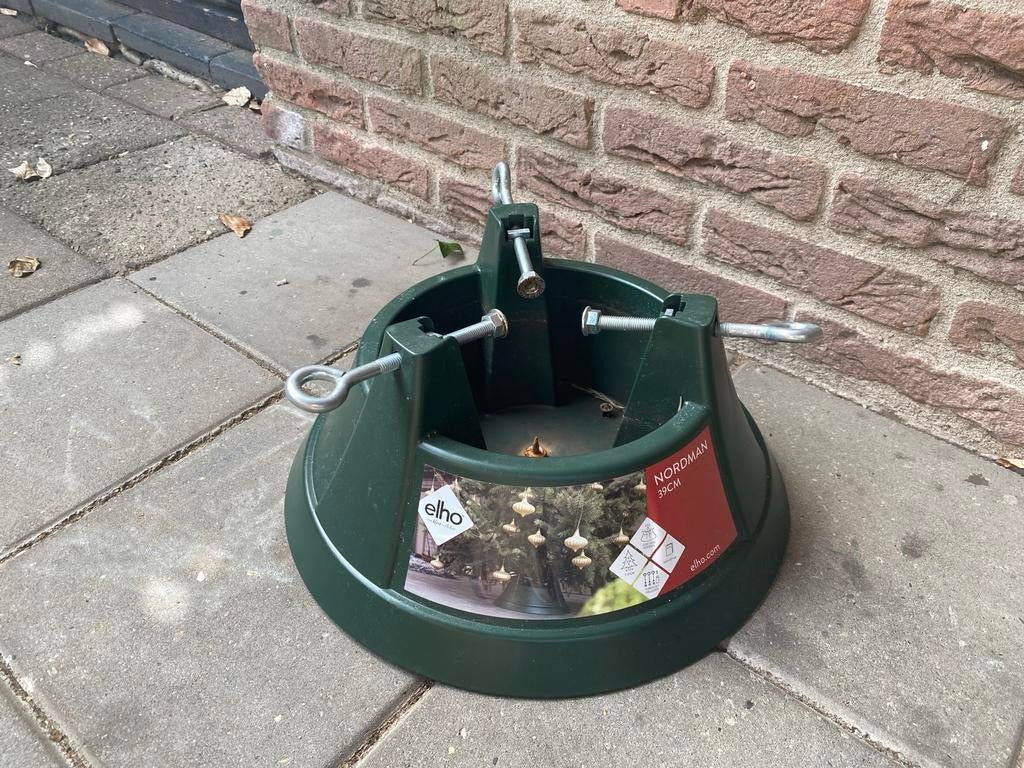Nordman Kerstboom standaard, Ophalen