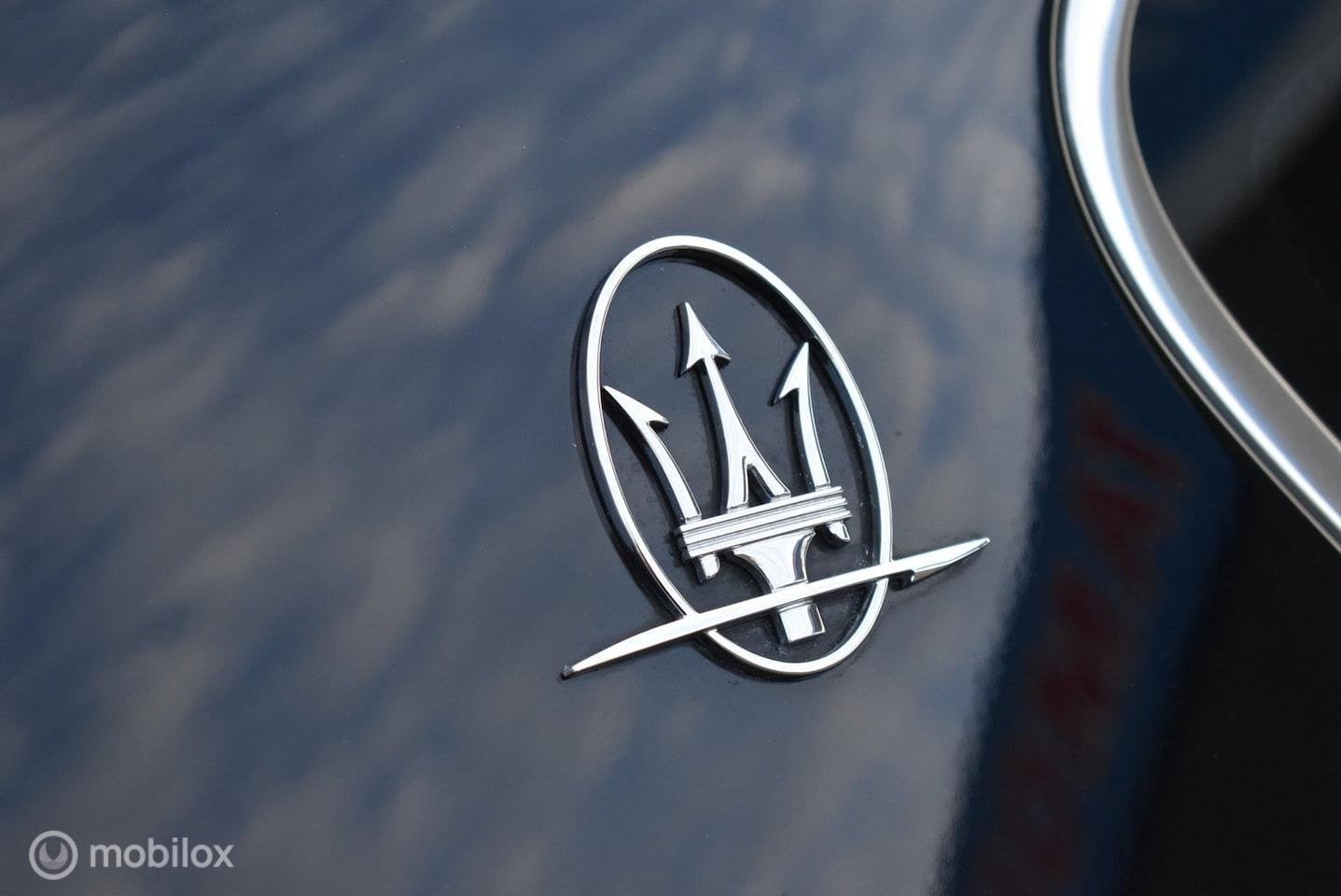Maserati GranTurismo 4.7 S Youngtimer BTW auto Weinig kms, Auto's, Automaat, Achterwielaandrijving, Gebruikt, 8 cilinders