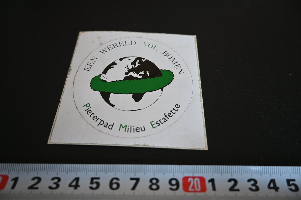 sticker pieterpad milieu estafette een wereld vol bomen, Ophalen of Verzenden, Zo goed als nieuw