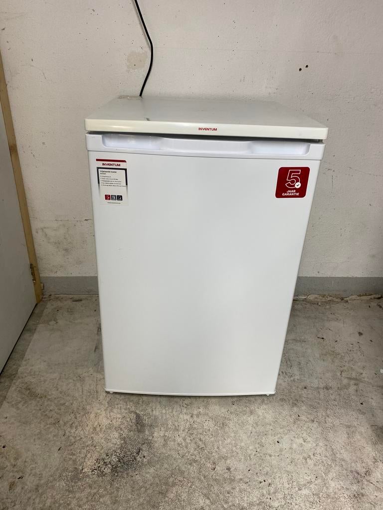 Inventum KK550 koeler ,Energielabel E,, Witgoed en Apparatuur, Koelkasten en IJskasten, Zonder vriesvak, 200 liter of meer, Zo goed als nieuw
