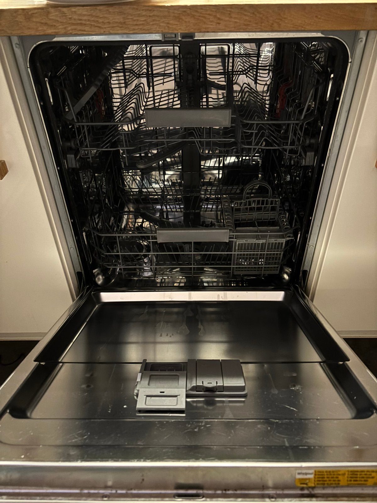 Whirlpool WKIC 3C26 Inbouw vaatwasser, volledig geïntegreerd, Witgoed en Apparatuur, Vaatwasmachines, Ophalen, Zo goed als nieuw