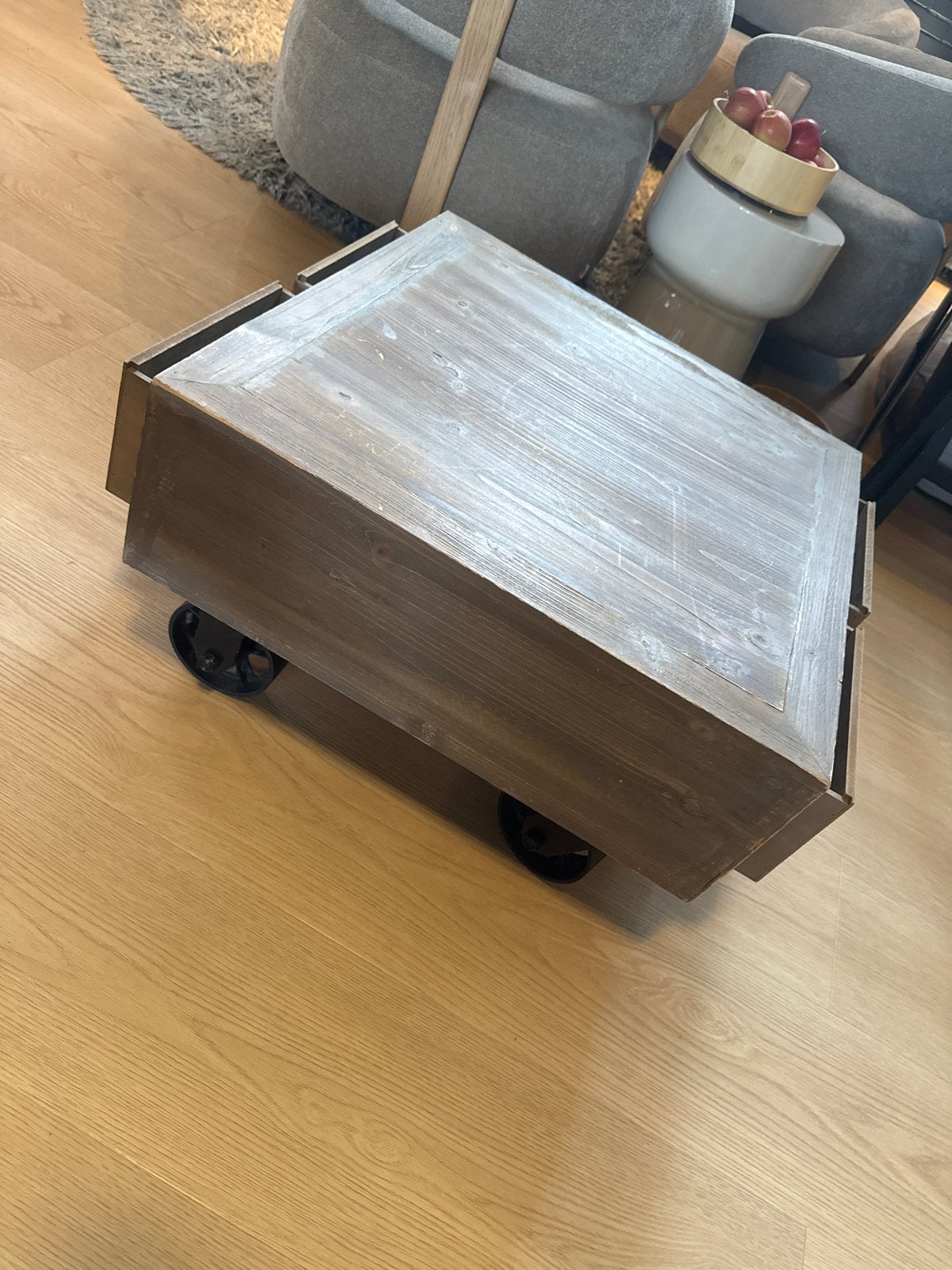 Salontafel met lades en wielen - Industriële stijl, Ophalen, Gebruikt, 50 tot 100 cm, Overige houtsoorten