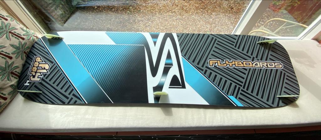 Flyboards Door 4 Kiteboard - 160x44 cm, Watersport en Boten, Kitesurfen, Twintip, Kiteboard, Ophalen of Verzenden, Zo goed als nieuw