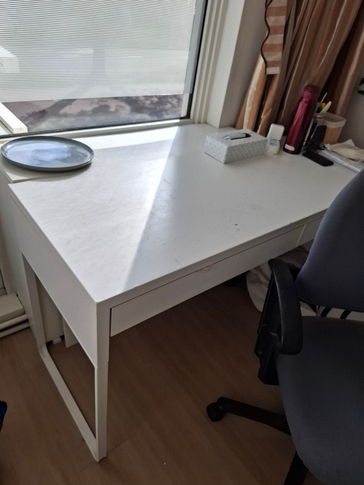 IKEA Studietafel 1.4m Wit, Huis en Inrichting, Bureaus, Ophalen