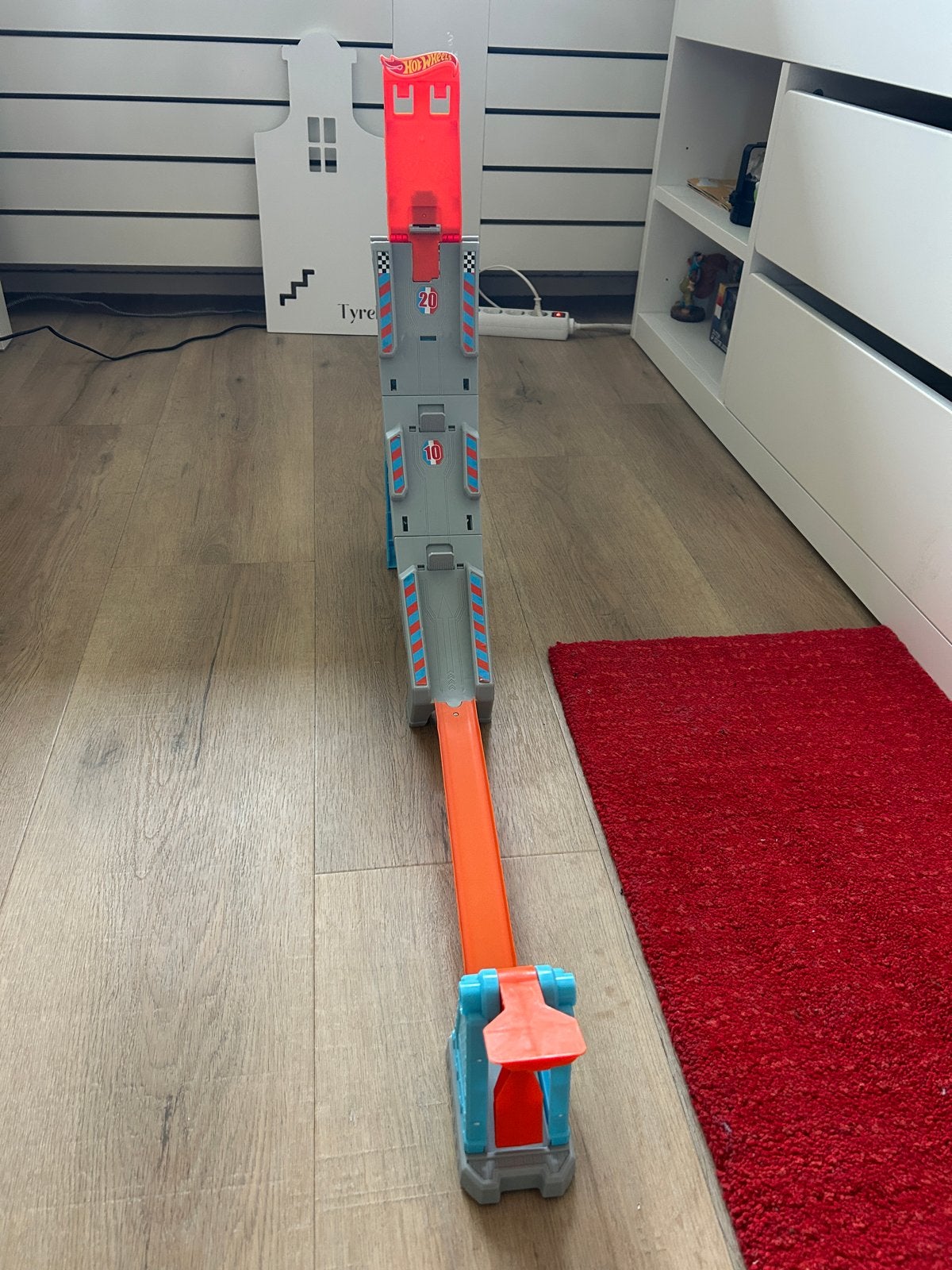 Hot Wheels Racebaan met Lanceerder - Zo goed als nieuw, Kinderen en Baby's, Speelgoed | Racebanen, Racebaan, Ophalen of Verzenden