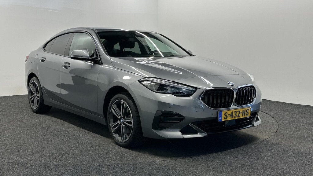 BMW 2-serie Gran Coupé 218i Introduction Edition CAMERA TRE, Auto's, 136 pk, Gebruikt, 1350 kg, Met garantie (alle)